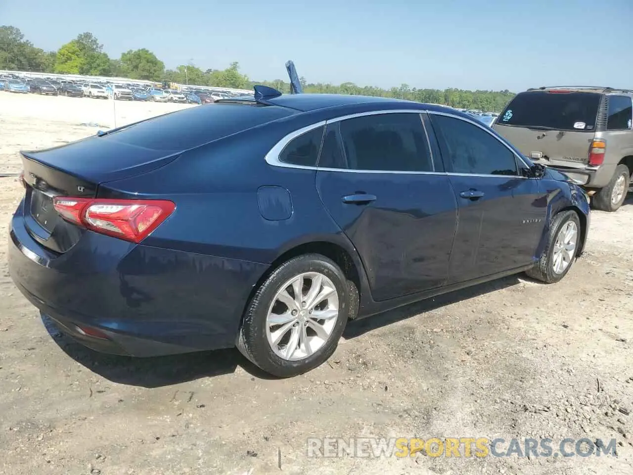 3 Photograph of a damaged car 1G1ZD5STXMF006268 CHEVROLET MALIBU 2021