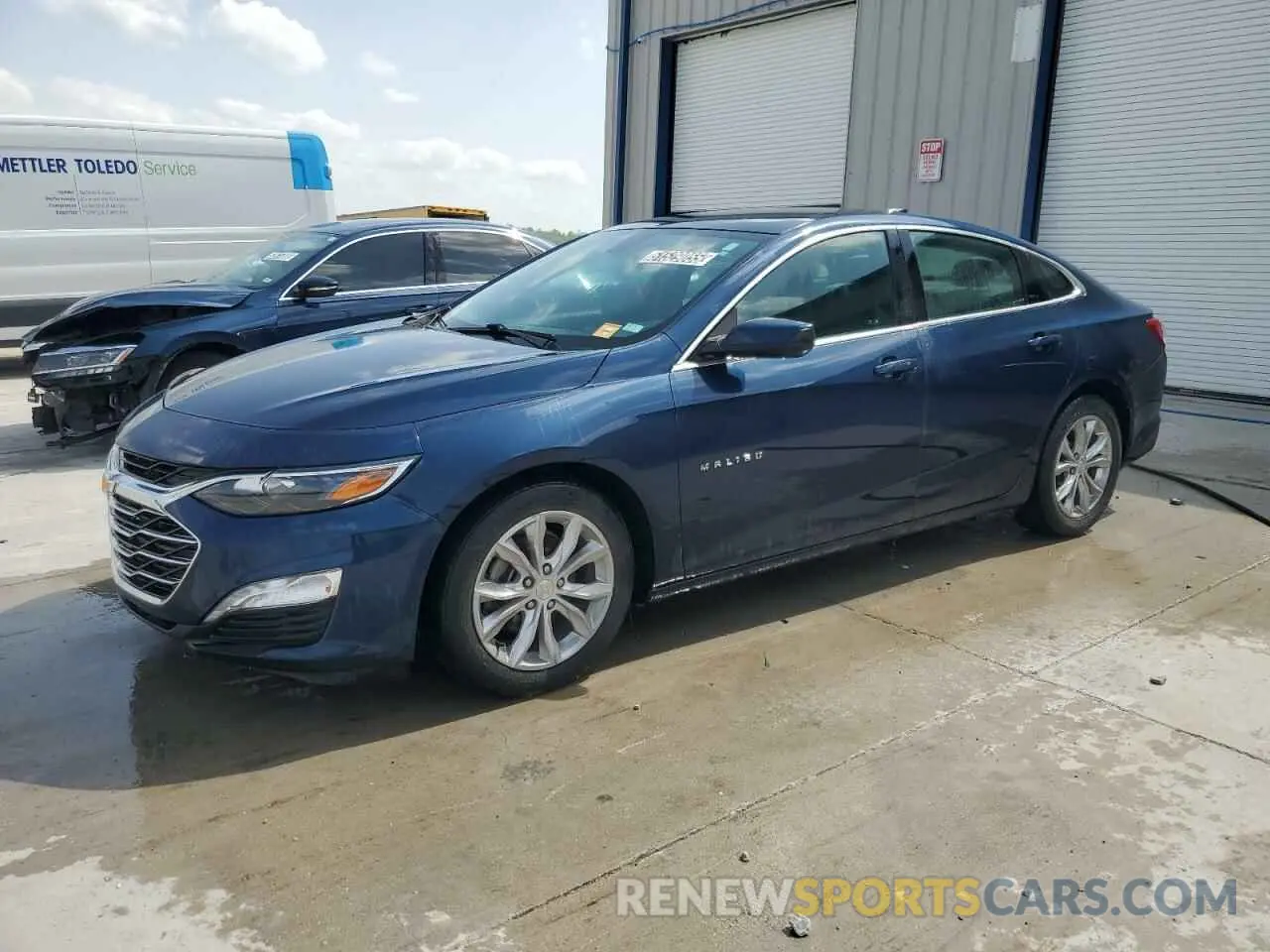 1 Фотография поврежденного автомобиля 1G1ZD5STXMF018811 CHEVROLET MALIBU 2021