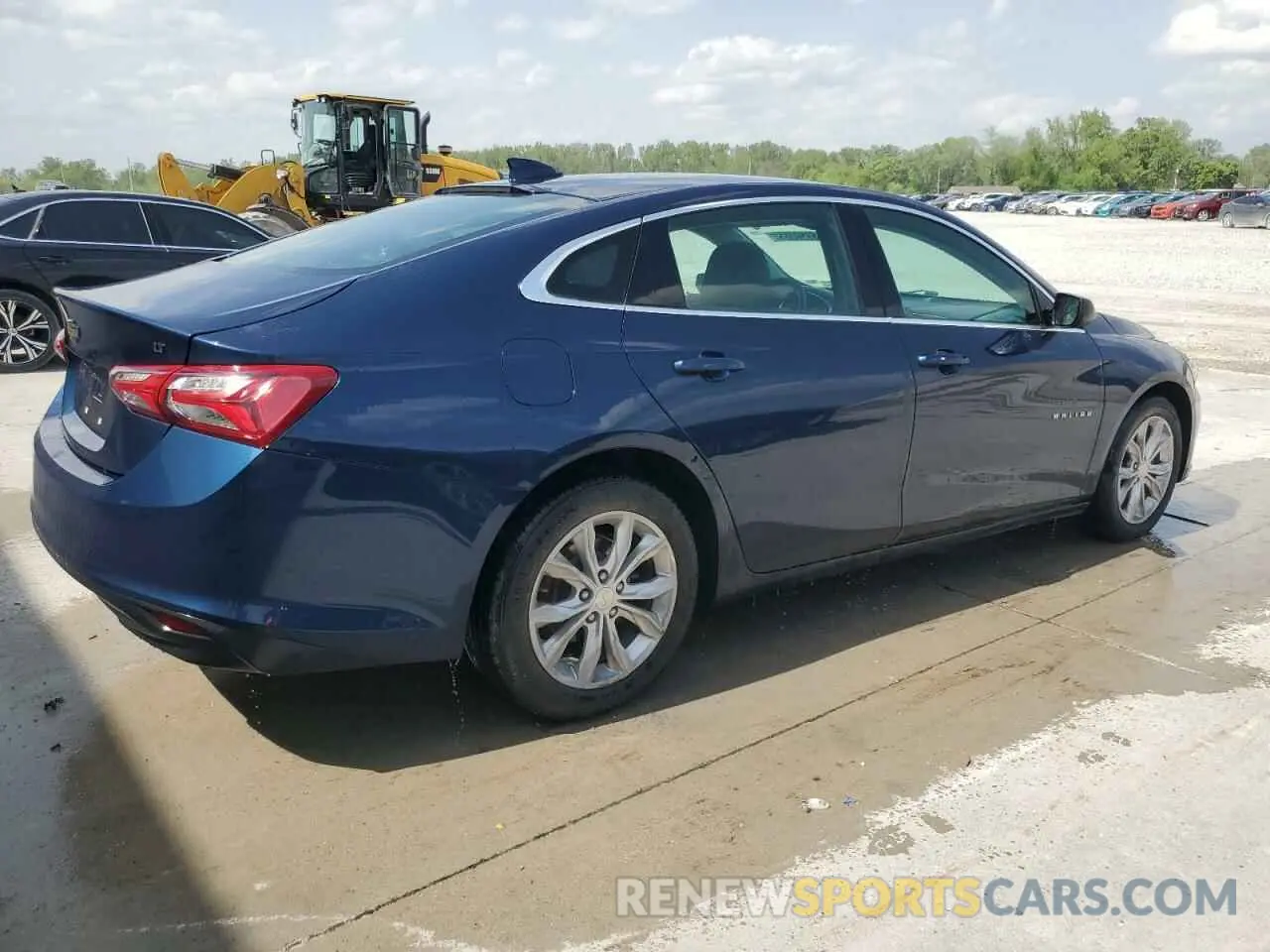 3 Фотография поврежденного автомобиля 1G1ZD5STXMF018811 CHEVROLET MALIBU 2021