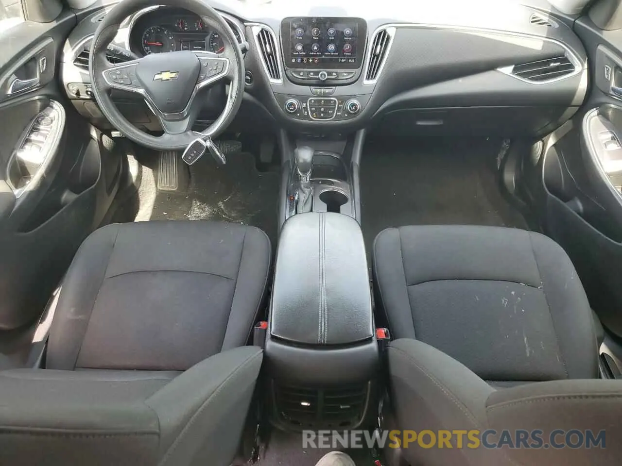8 Фотография поврежденного автомобиля 1G1ZD5STXMF018811 CHEVROLET MALIBU 2021