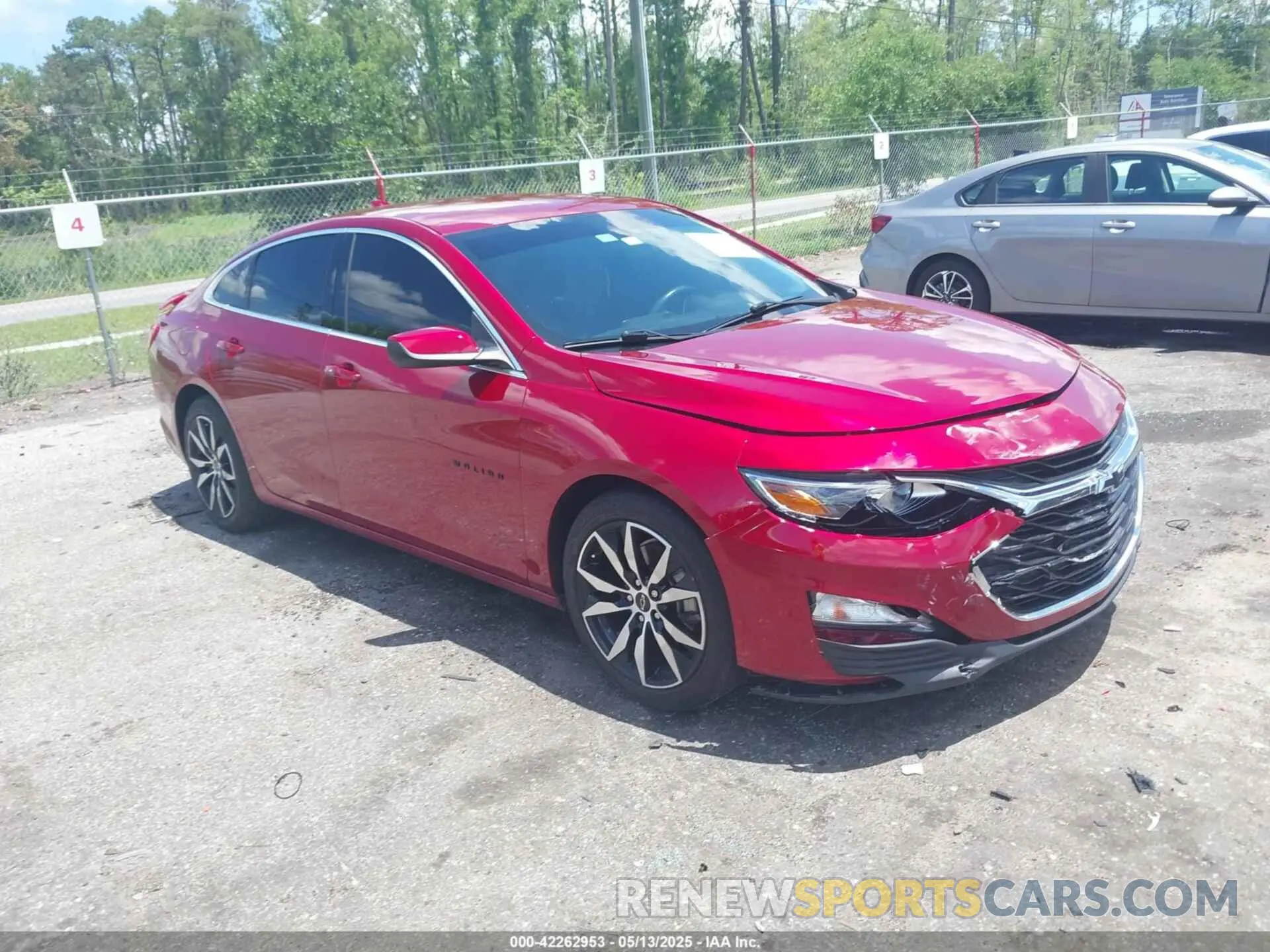 1 Фотография поврежденного автомобиля 1G1ZG5ST0MF057107 CHEVROLET MALIBU 2021