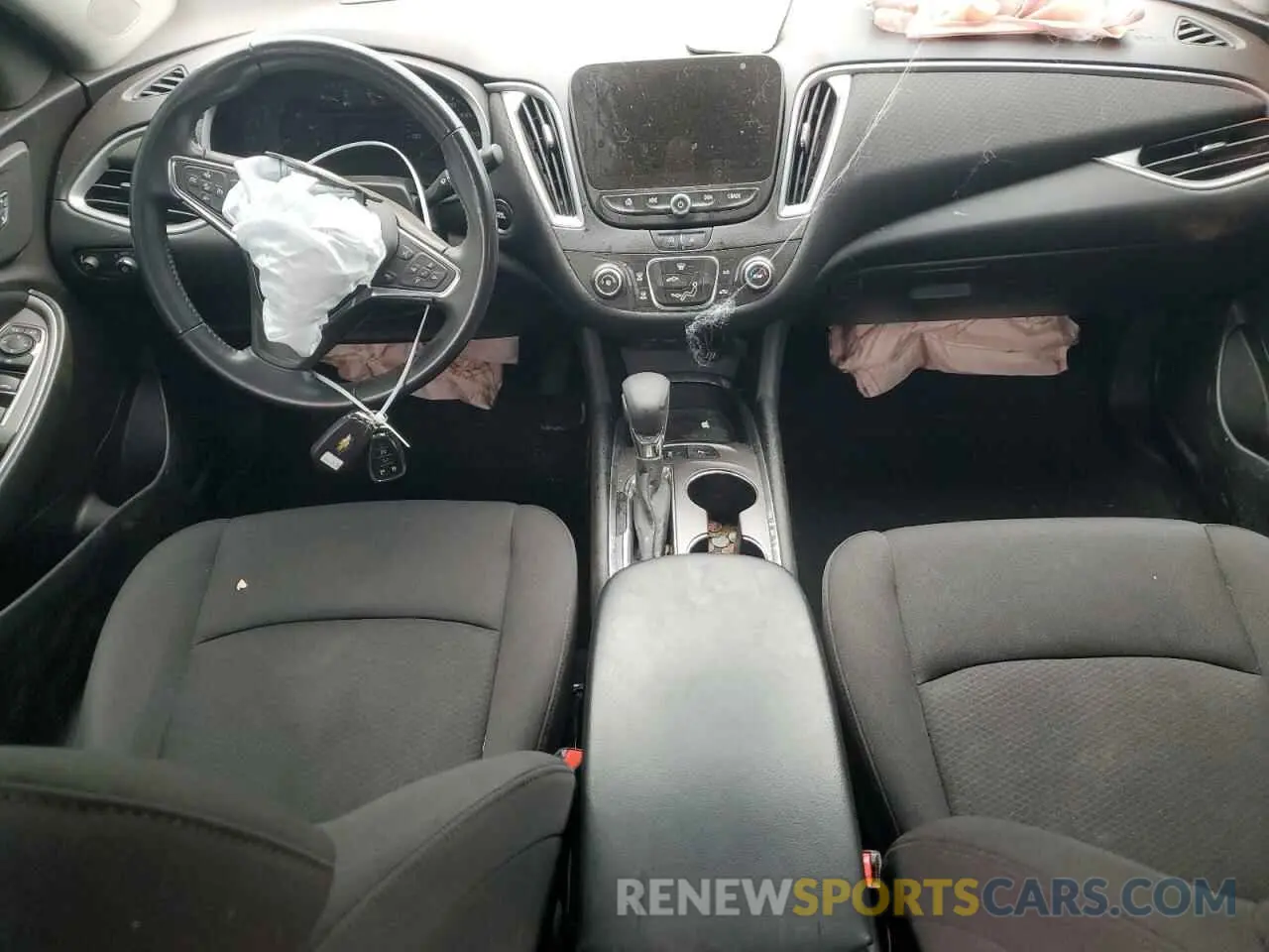 8 Photograph of a damaged car 1G1ZG5ST3MF047011 CHEVROLET MALIBU 2021