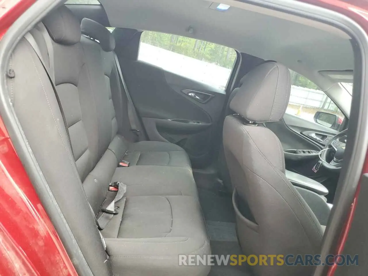 10 Photograph of a damaged car 1G1ZG5ST9MF066114 CHEVROLET MALIBU 2021