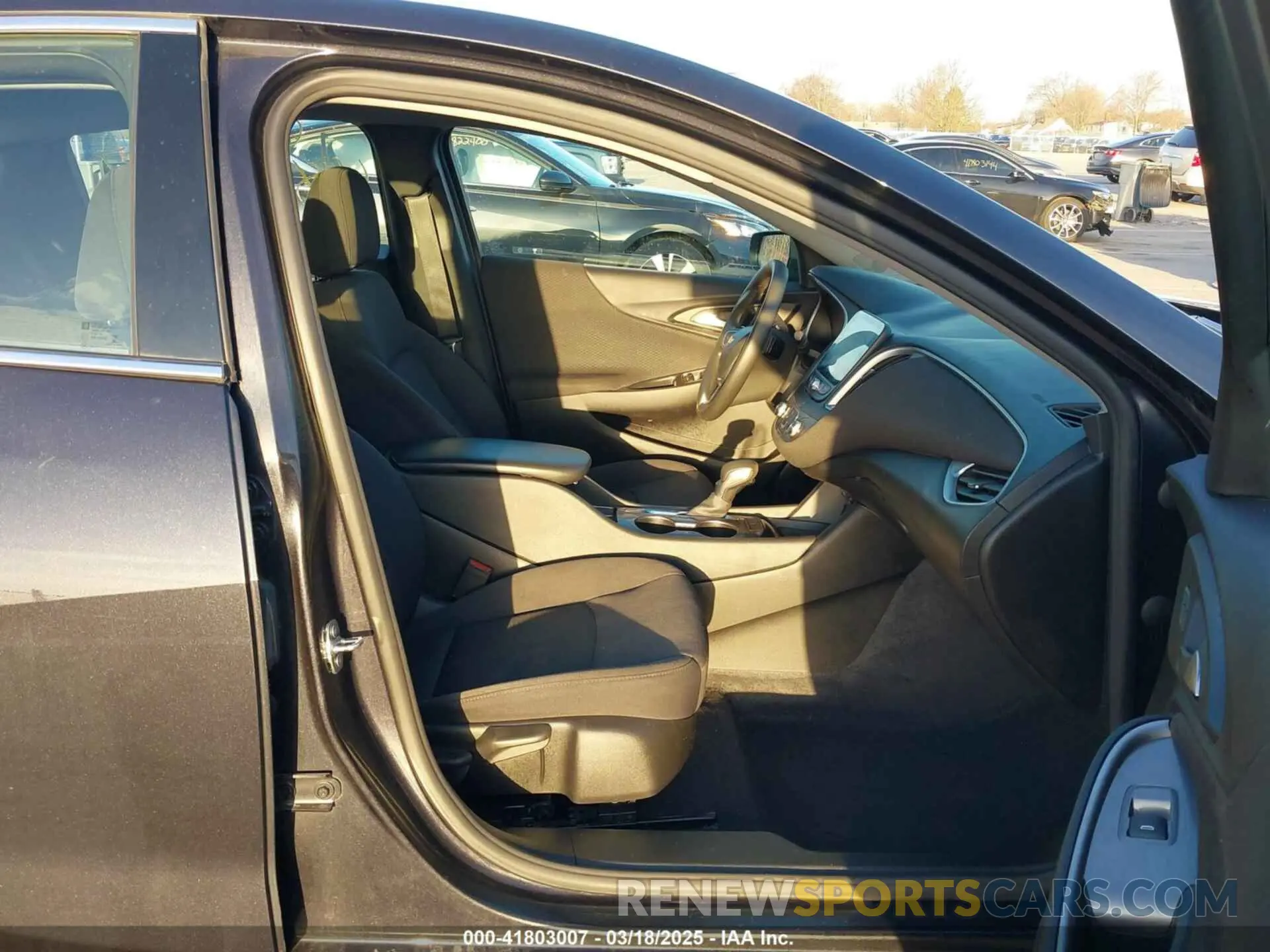 5 Photograph of a damaged car 1G1ZB5ST6NF209407 CHEVROLET MALIBU 2022