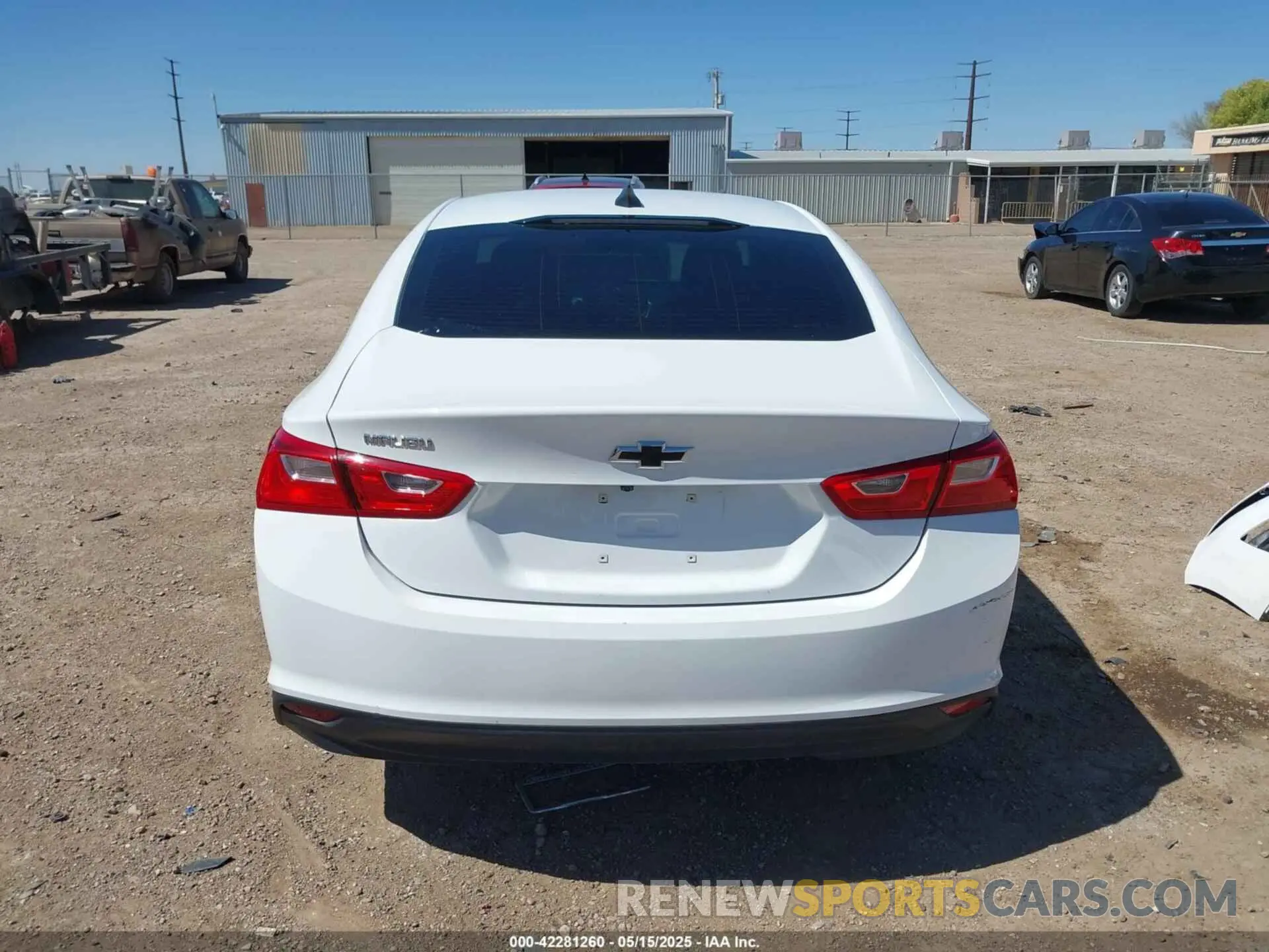 17 Photograph of a damaged car 1G1ZB5ST6NF209505 CHEVROLET MALIBU 2022