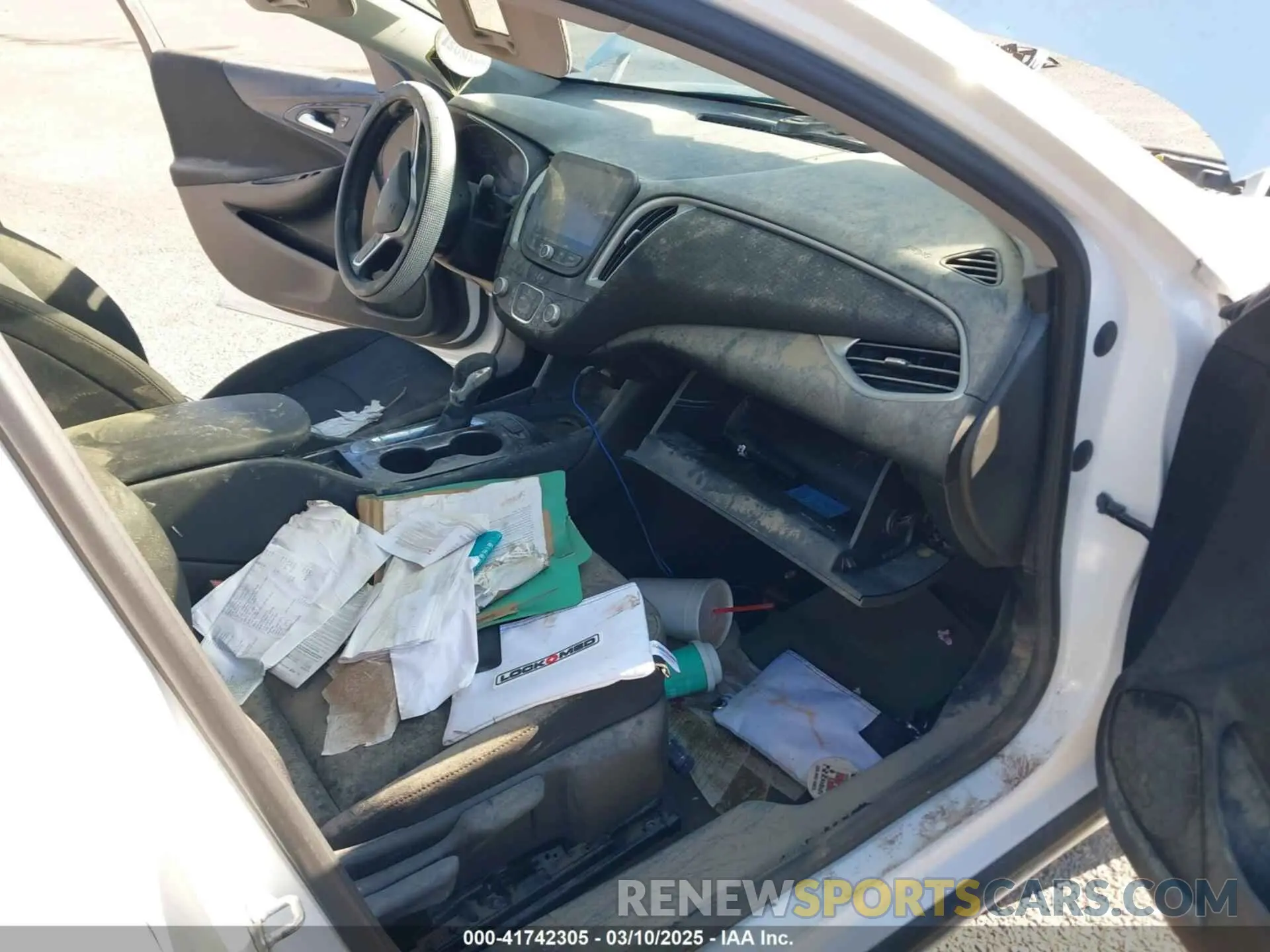 5 Photograph of a damaged car 1G1ZB5ST7NF206130 CHEVROLET MALIBU 2022