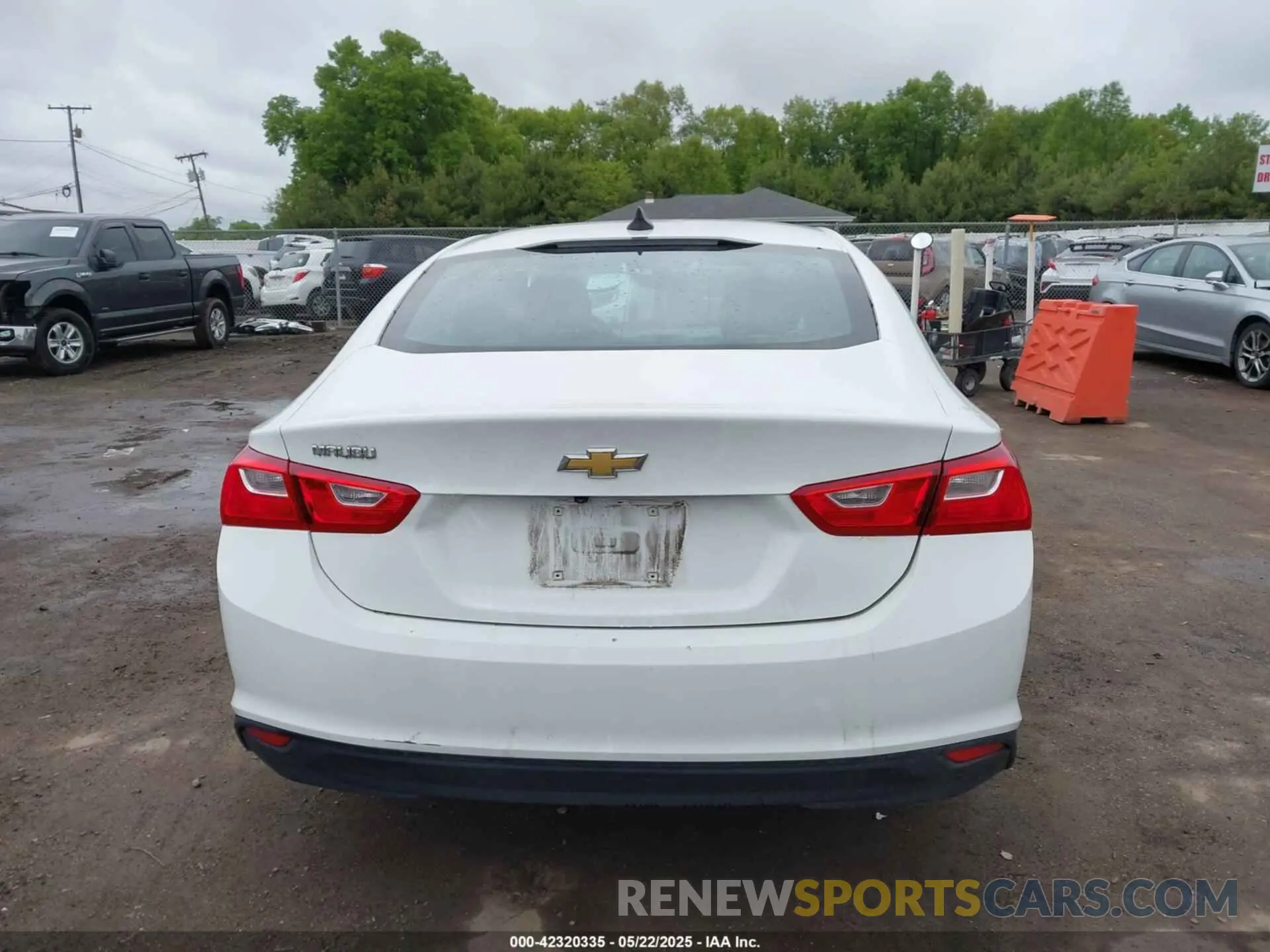 15 Photograph of a damaged car 1G1ZB5ST8NF186308 CHEVROLET MALIBU 2022