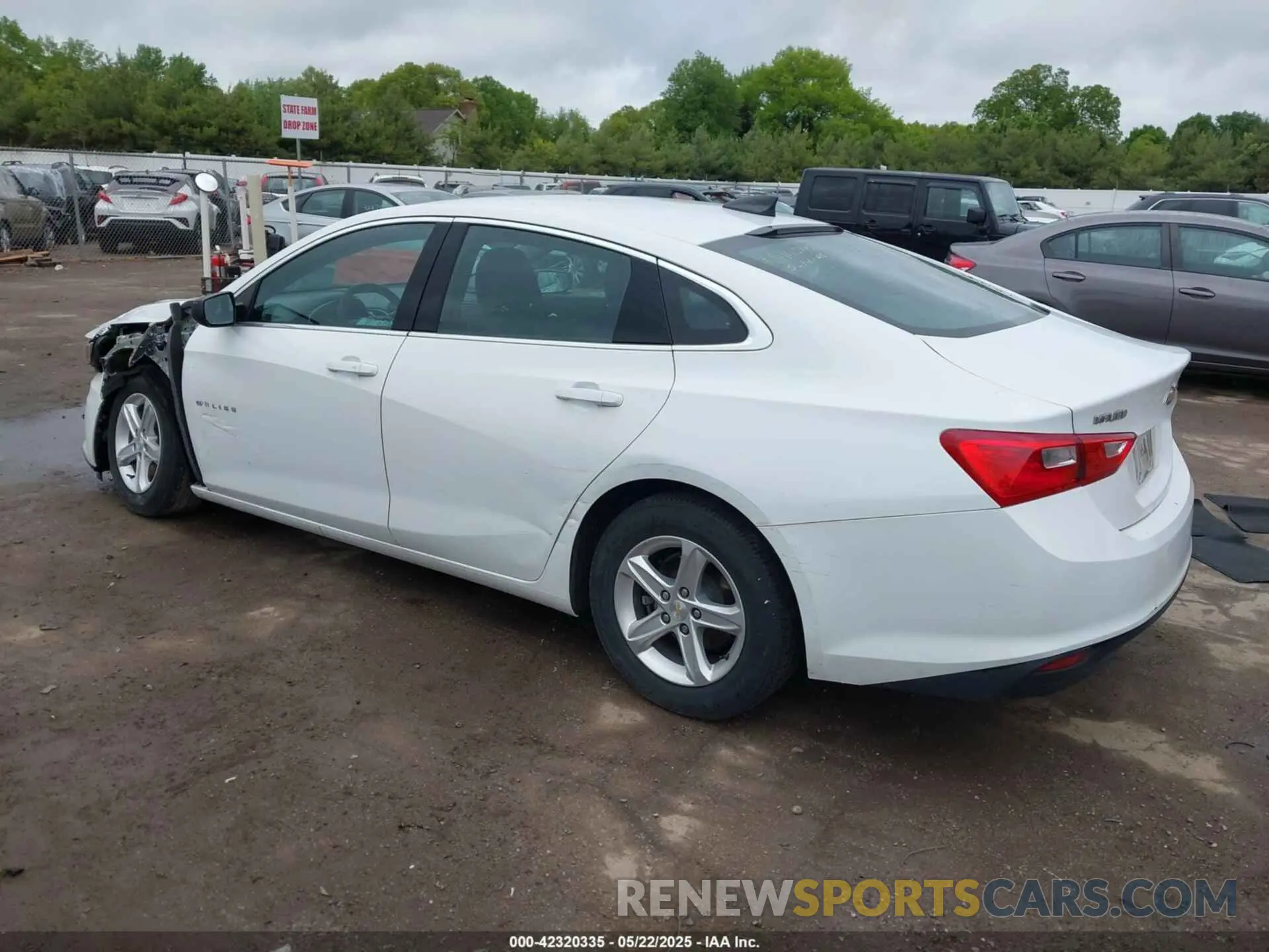 3 Photograph of a damaged car 1G1ZB5ST8NF186308 CHEVROLET MALIBU 2022