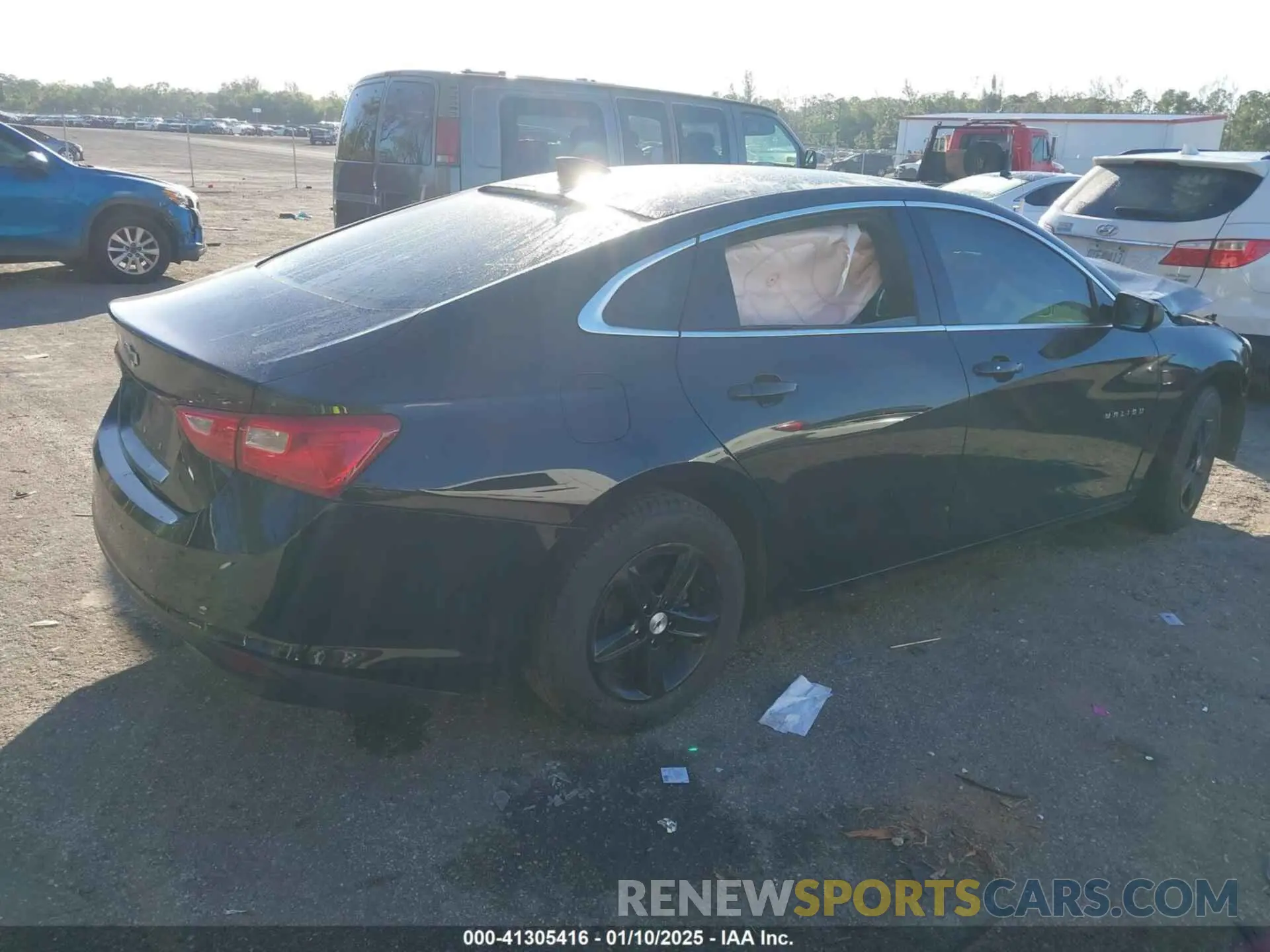 4 Photograph of a damaged car 1G1ZB5ST9NF212656 CHEVROLET MALIBU 2022