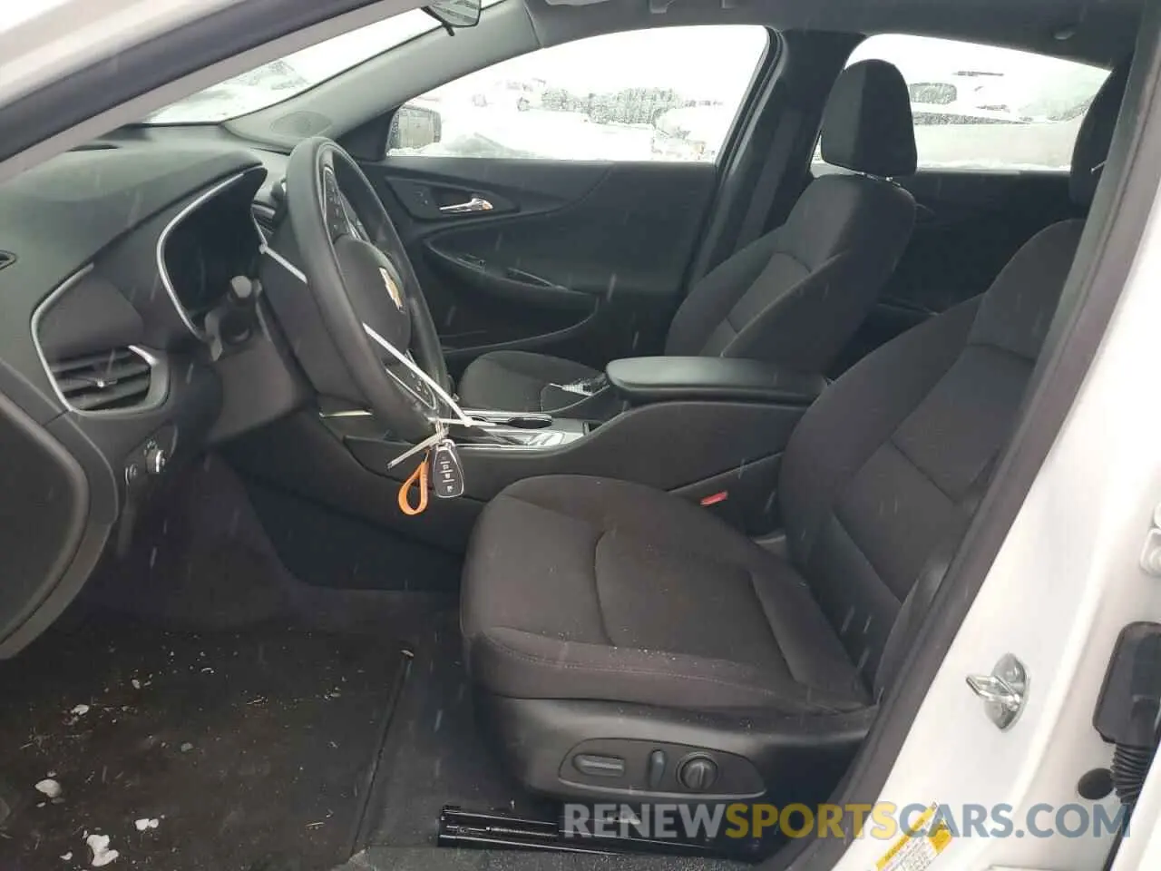 7 Photograph of a damaged car 1G1ZC5ST0NF186462 CHEVROLET MALIBU 2022