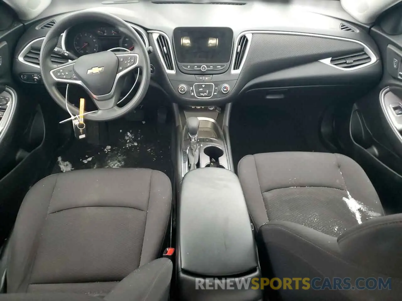8 Photograph of a damaged car 1G1ZC5ST0NF186462 CHEVROLET MALIBU 2022