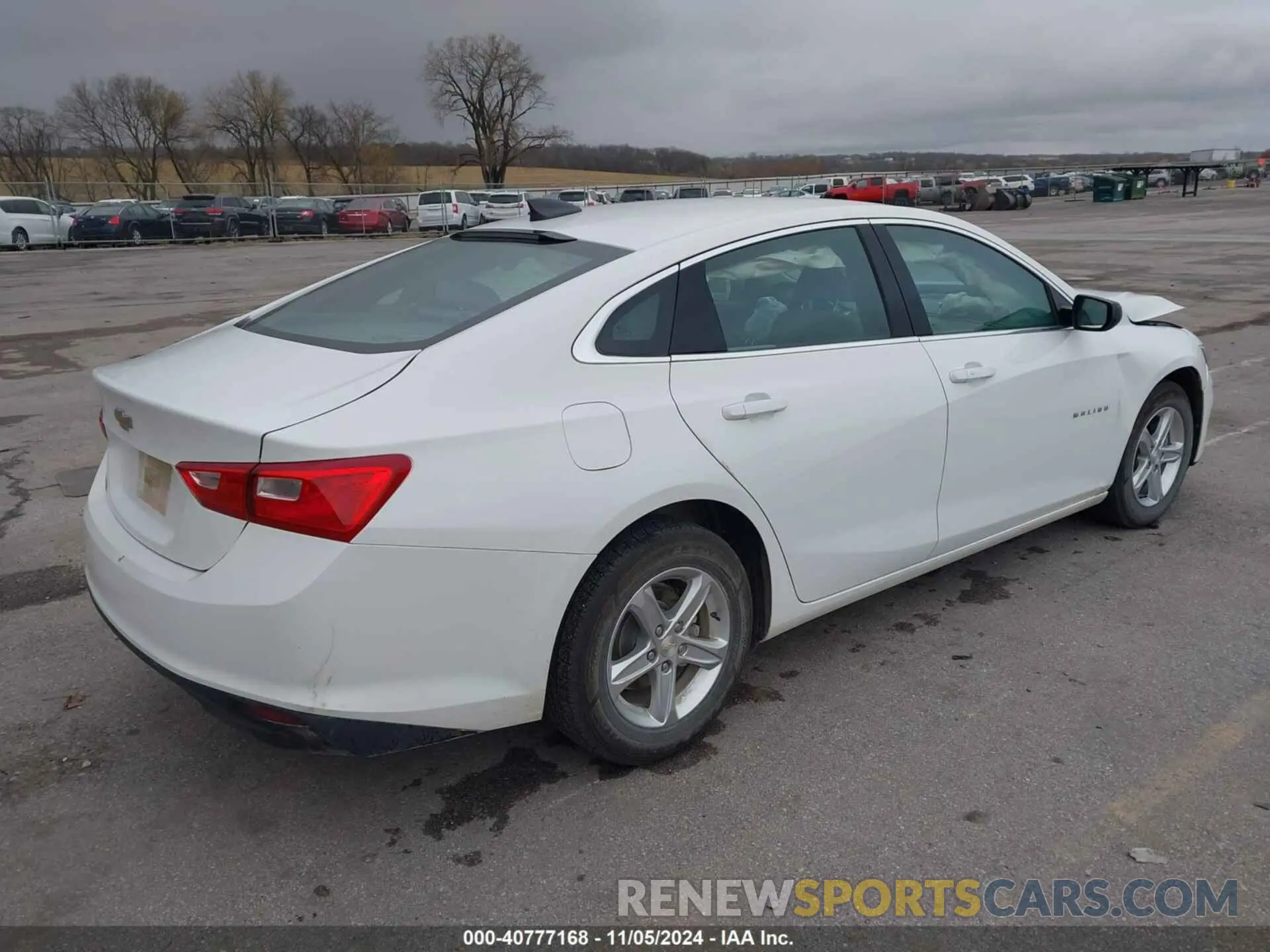 4 Photograph of a damaged car 1G1ZC5ST3NF184916 CHEVROLET MALIBU 2022