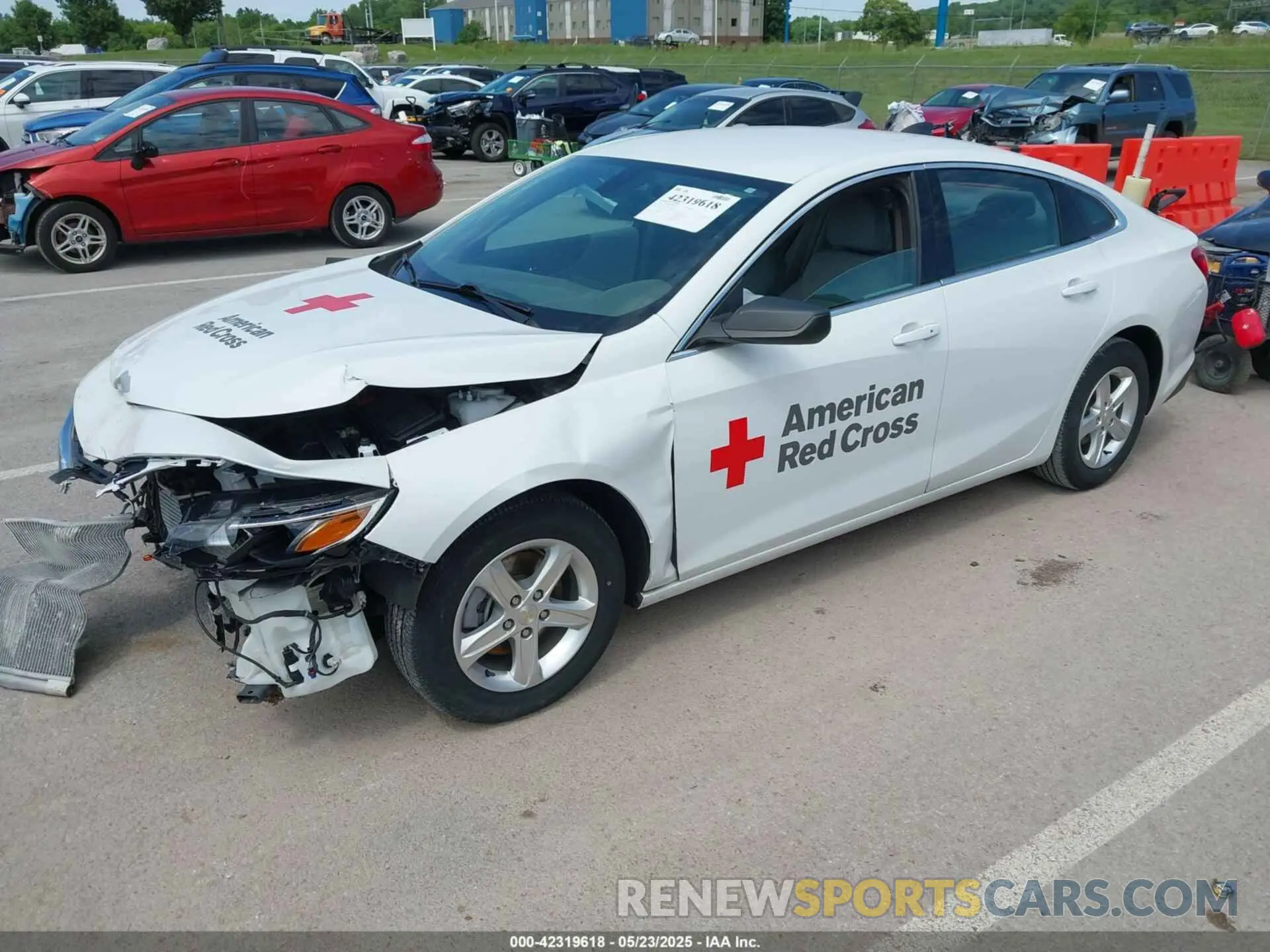 2 Фотография поврежденного автомобиля 1G1ZC5ST4NF175433 CHEVROLET MALIBU 2022
