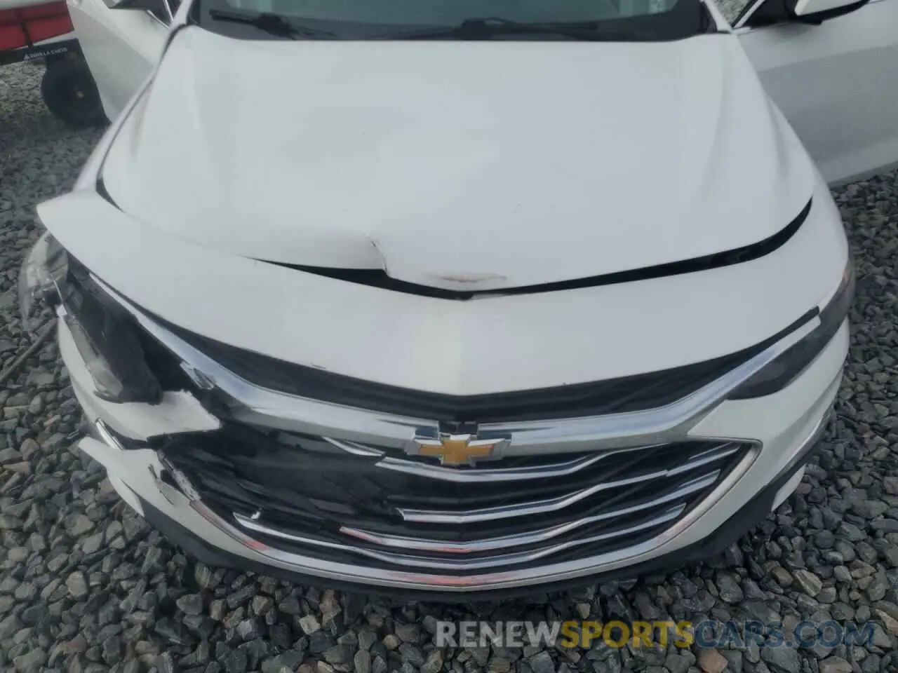 11 Photograph of a damaged car 1G1ZC5ST5NF138956 CHEVROLET MALIBU 2022