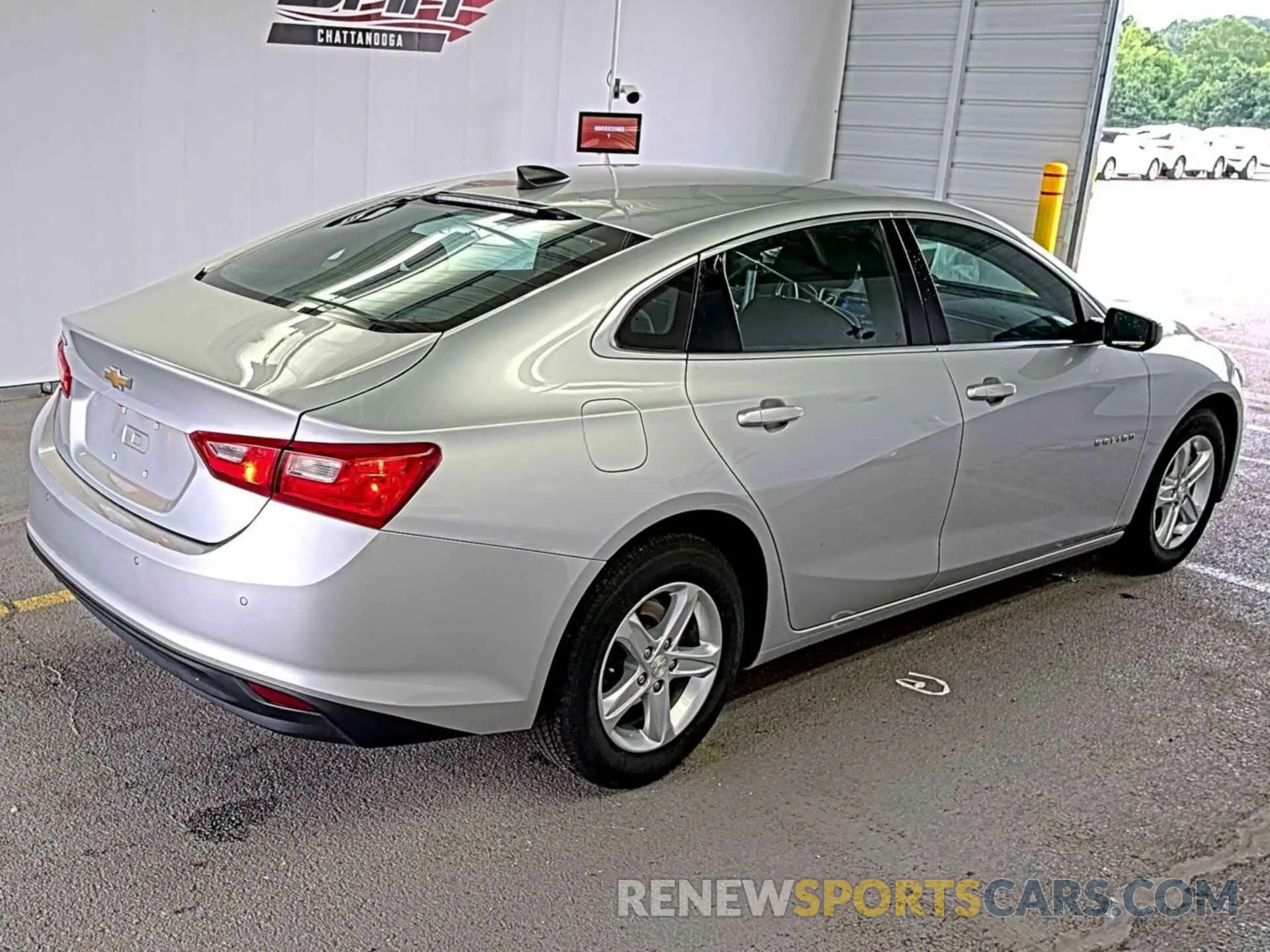 9 Photograph of a damaged car 1G1ZC5ST7NF152521 CHEVROLET MALIBU 2022