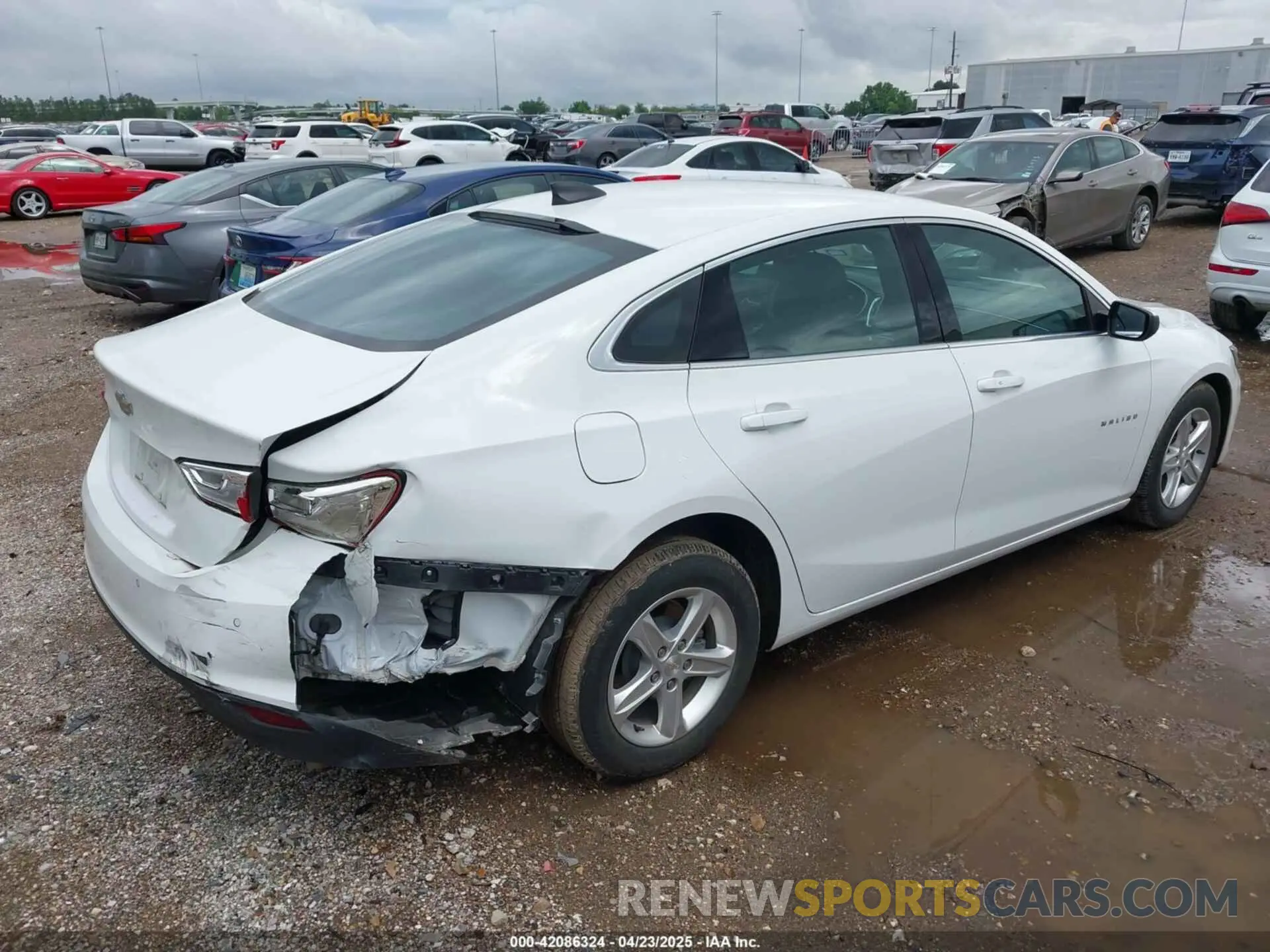 4 Фотография поврежденного автомобиля 1G1ZC5ST9NF151385 CHEVROLET MALIBU 2022