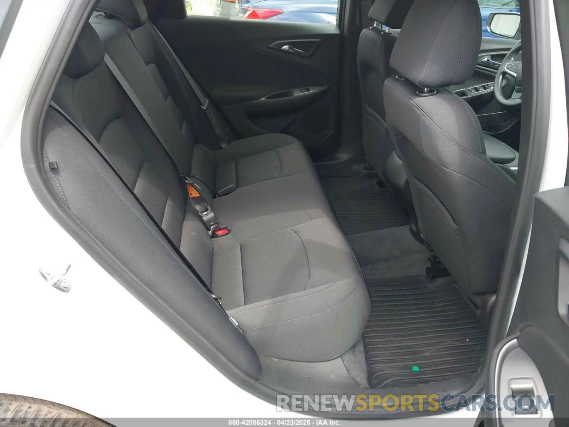 8 Фотография поврежденного автомобиля 1G1ZC5ST9NF151385 CHEVROLET MALIBU 2022