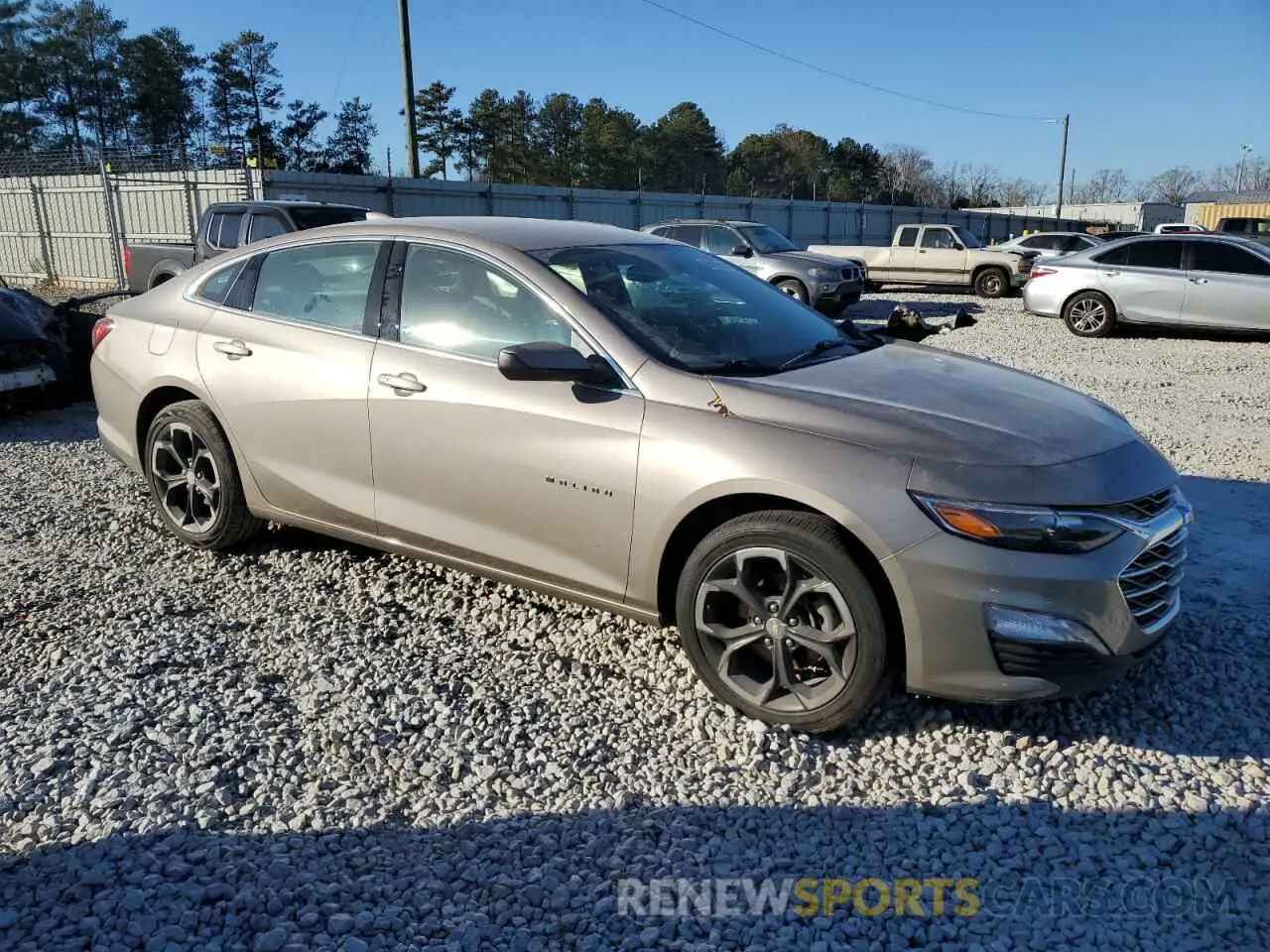 4 Photograph of a damaged car 1G1ZD5ST0NF113704 CHEVROLET MALIBU 2022