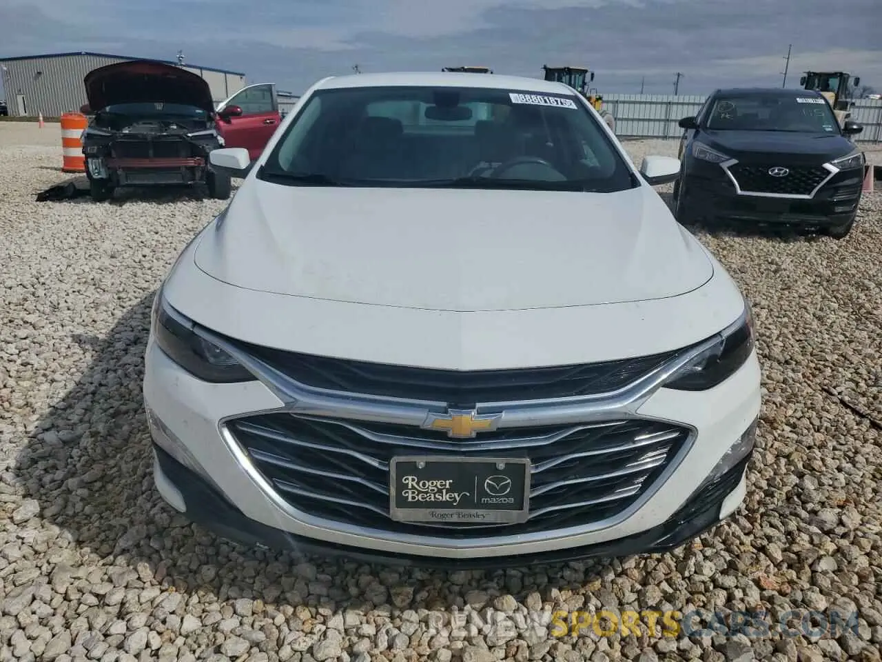 5 Photograph of a damaged car 1G1ZD5ST0NF113878 CHEVROLET MALIBU 2022