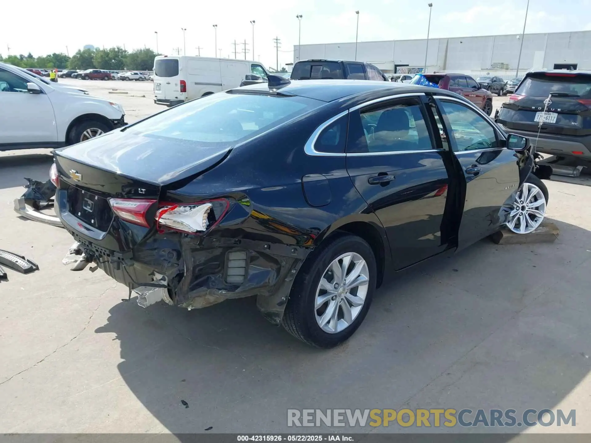 4 Photograph of a damaged car 1G1ZD5ST0NF127604 CHEVROLET MALIBU 2022