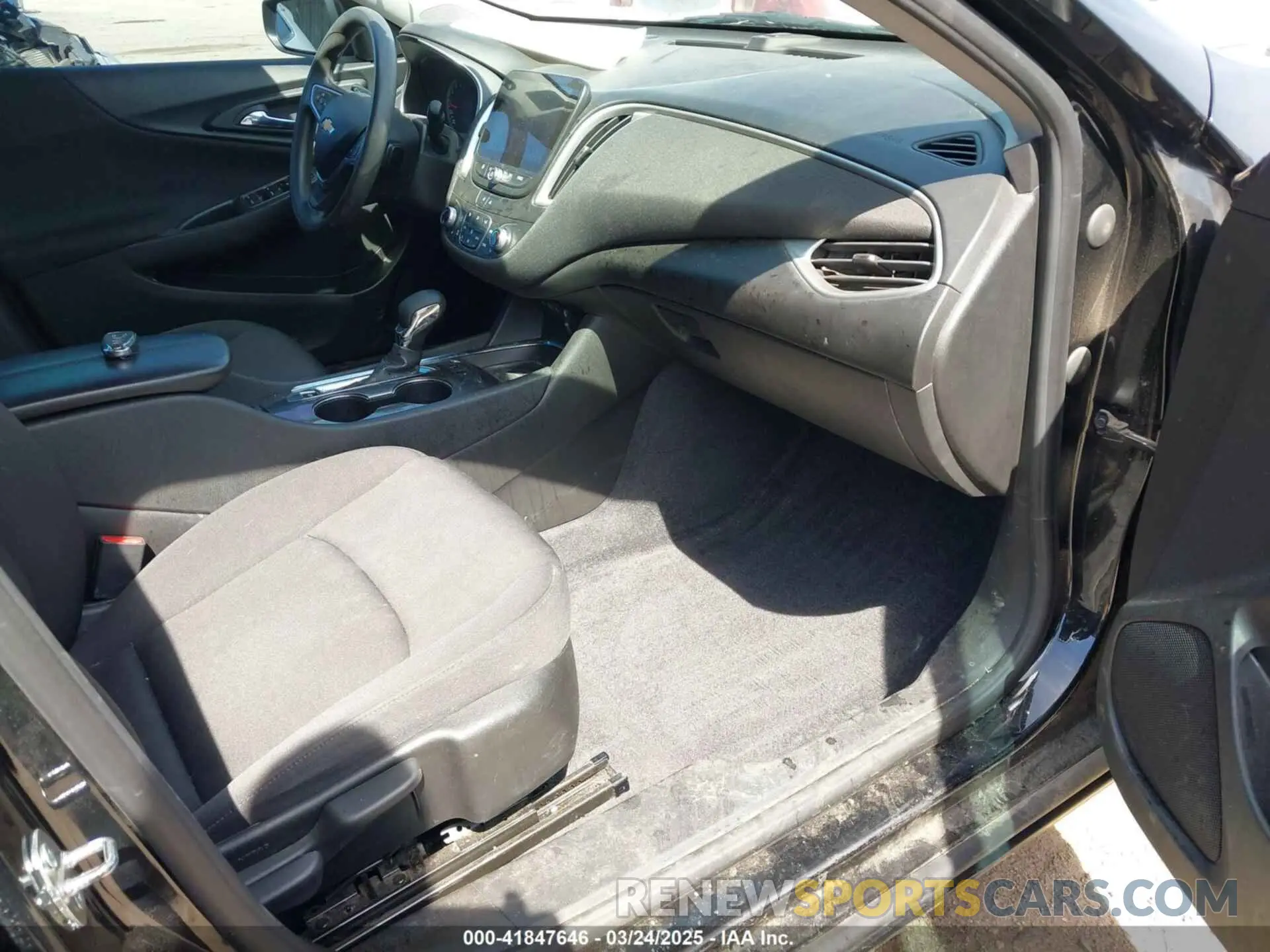 5 Фотография поврежденного автомобиля 1G1ZD5ST0NF145522 CHEVROLET MALIBU 2022