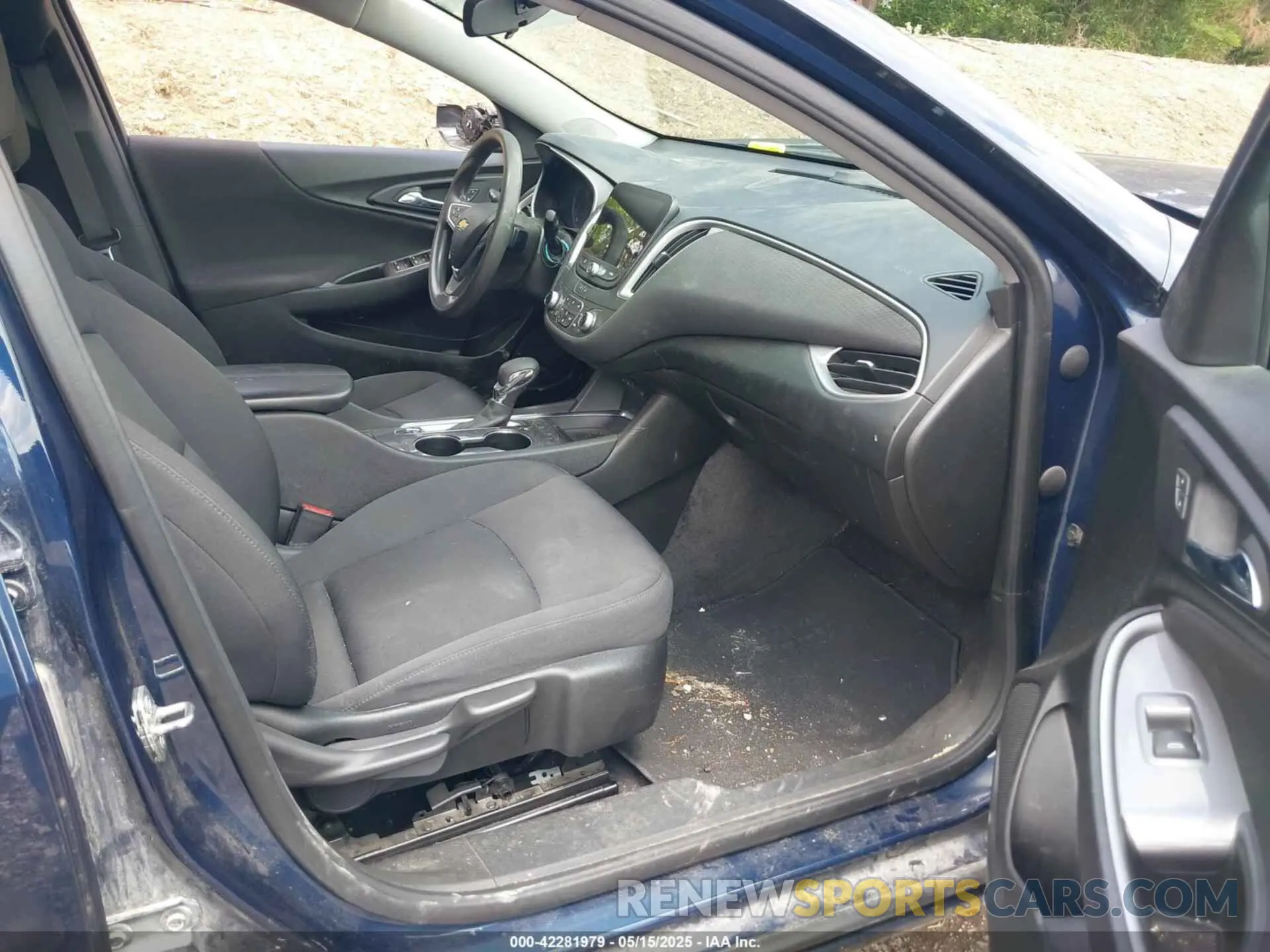 5 Photograph of a damaged car 1G1ZD5ST0NF150607 CHEVROLET MALIBU 2022