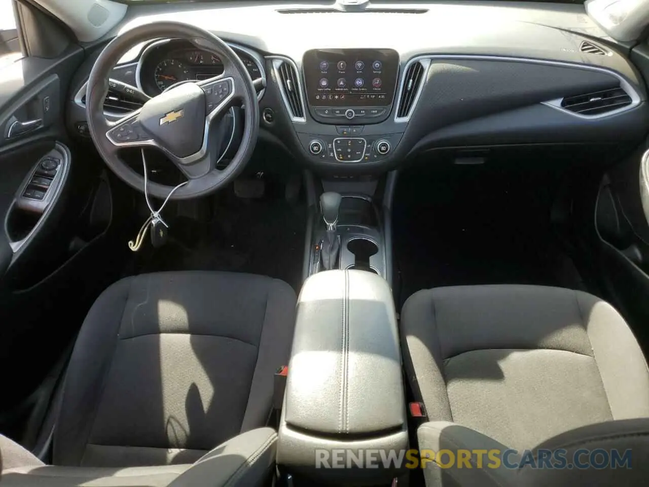 8 Фотография поврежденного автомобиля 1G1ZD5ST0NF163700 CHEVROLET MALIBU 2022