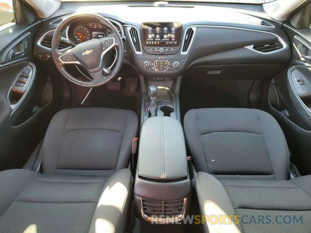 8 Photograph of a damaged car 1G1ZD5ST0NF171229 CHEVROLET MALIBU 2022