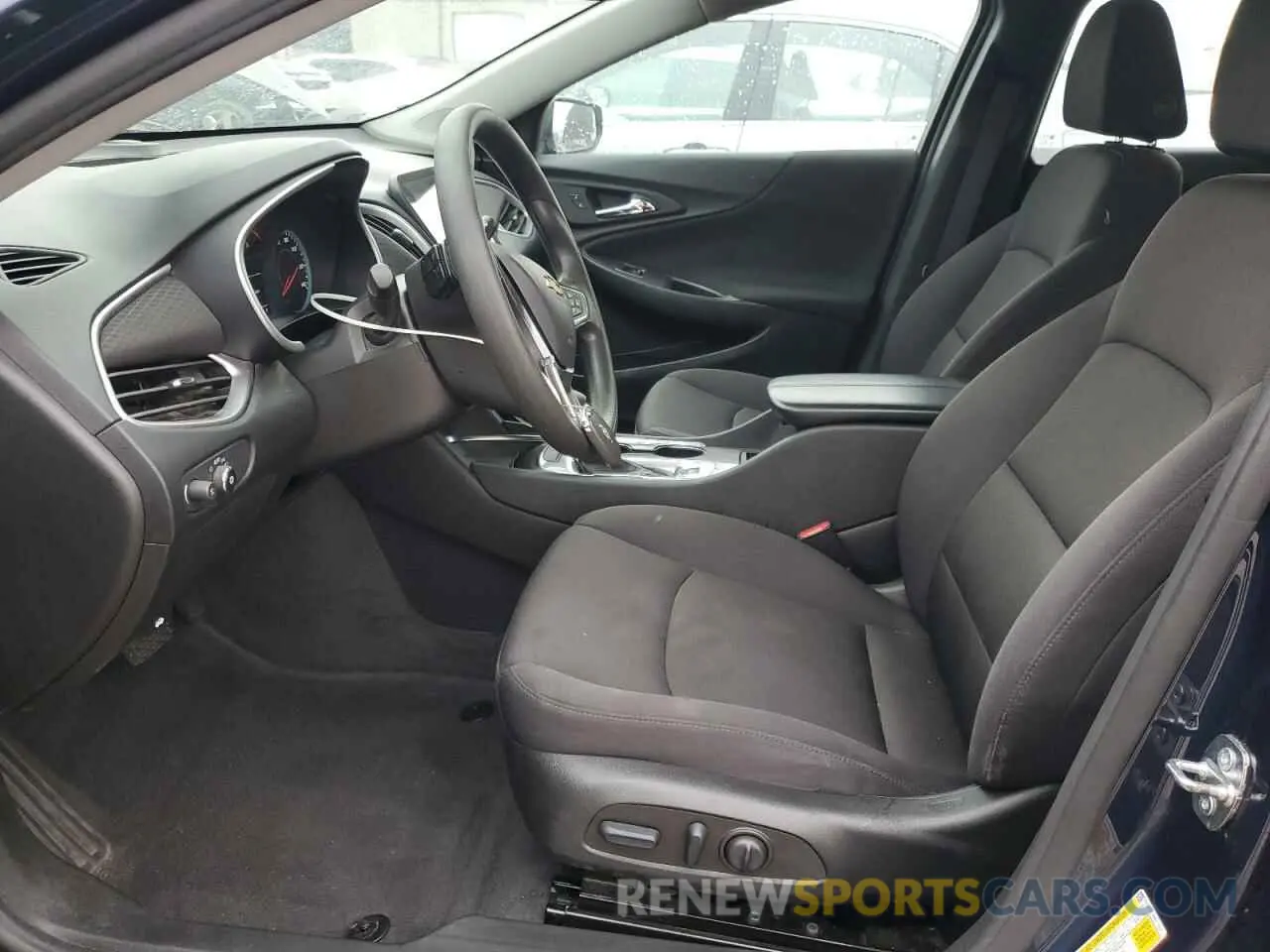 7 Photograph of a damaged car 1G1ZD5ST0NF174230 CHEVROLET MALIBU 2022