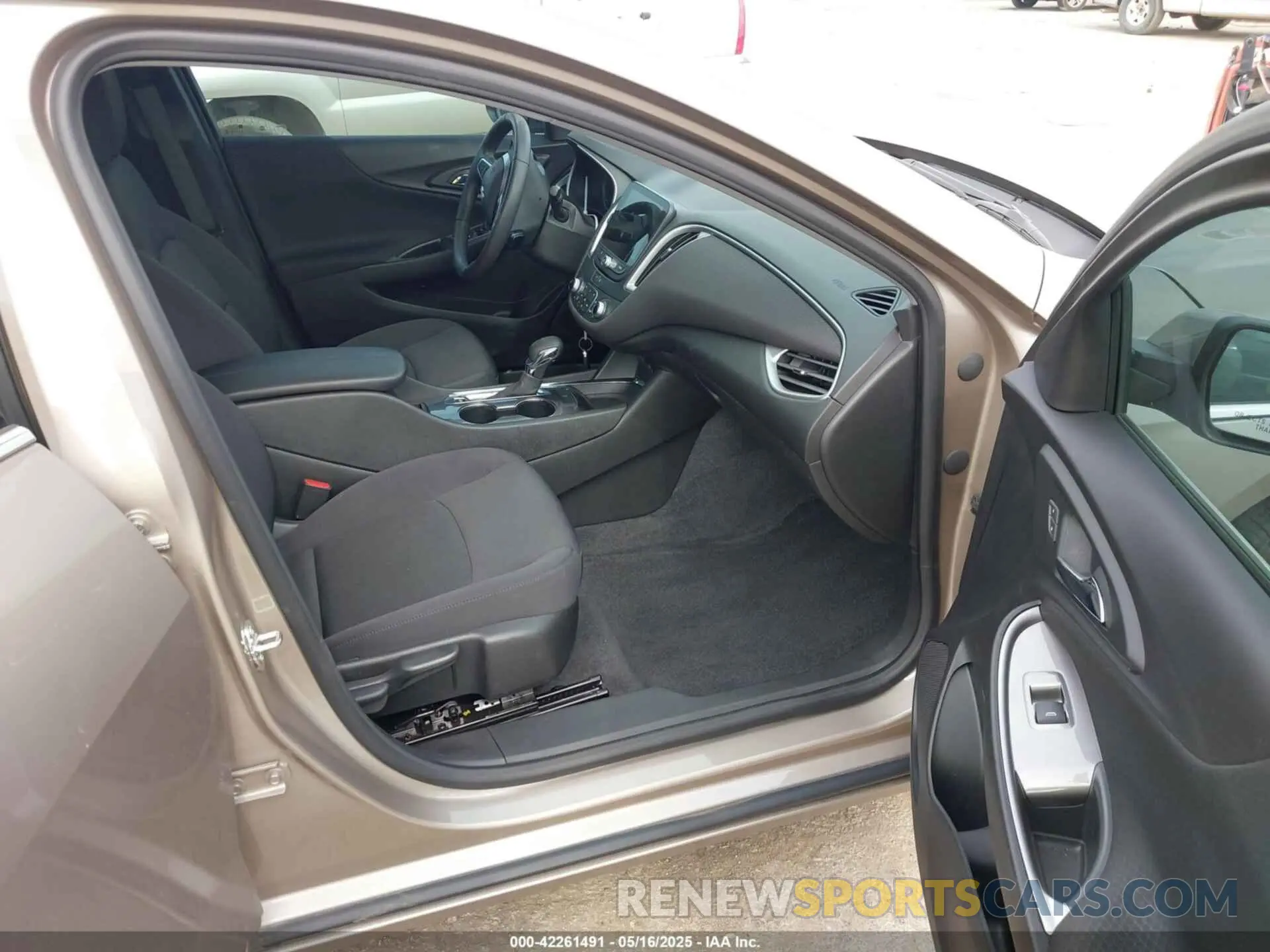 5 Photograph of a damaged car 1G1ZD5ST0NF201099 CHEVROLET MALIBU 2022