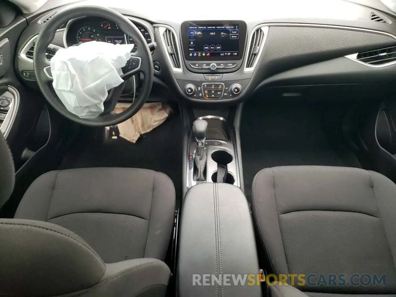 8 Photograph of a damaged car 1G1ZD5ST0NF205931 CHEVROLET MALIBU 2022