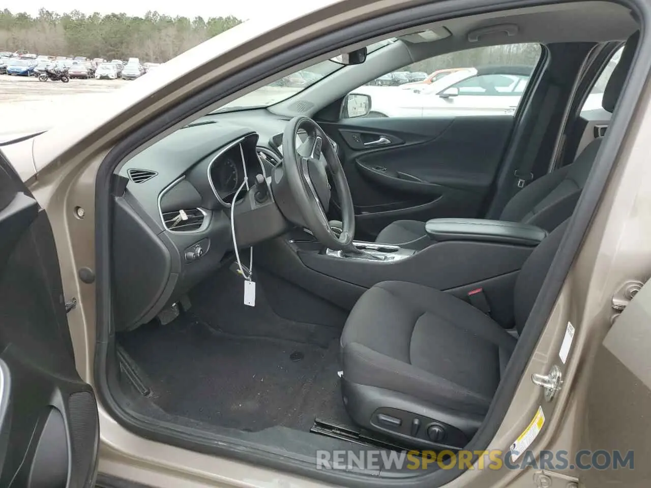 7 Photograph of a damaged car 1G1ZD5ST1NF116160 CHEVROLET MALIBU 2022