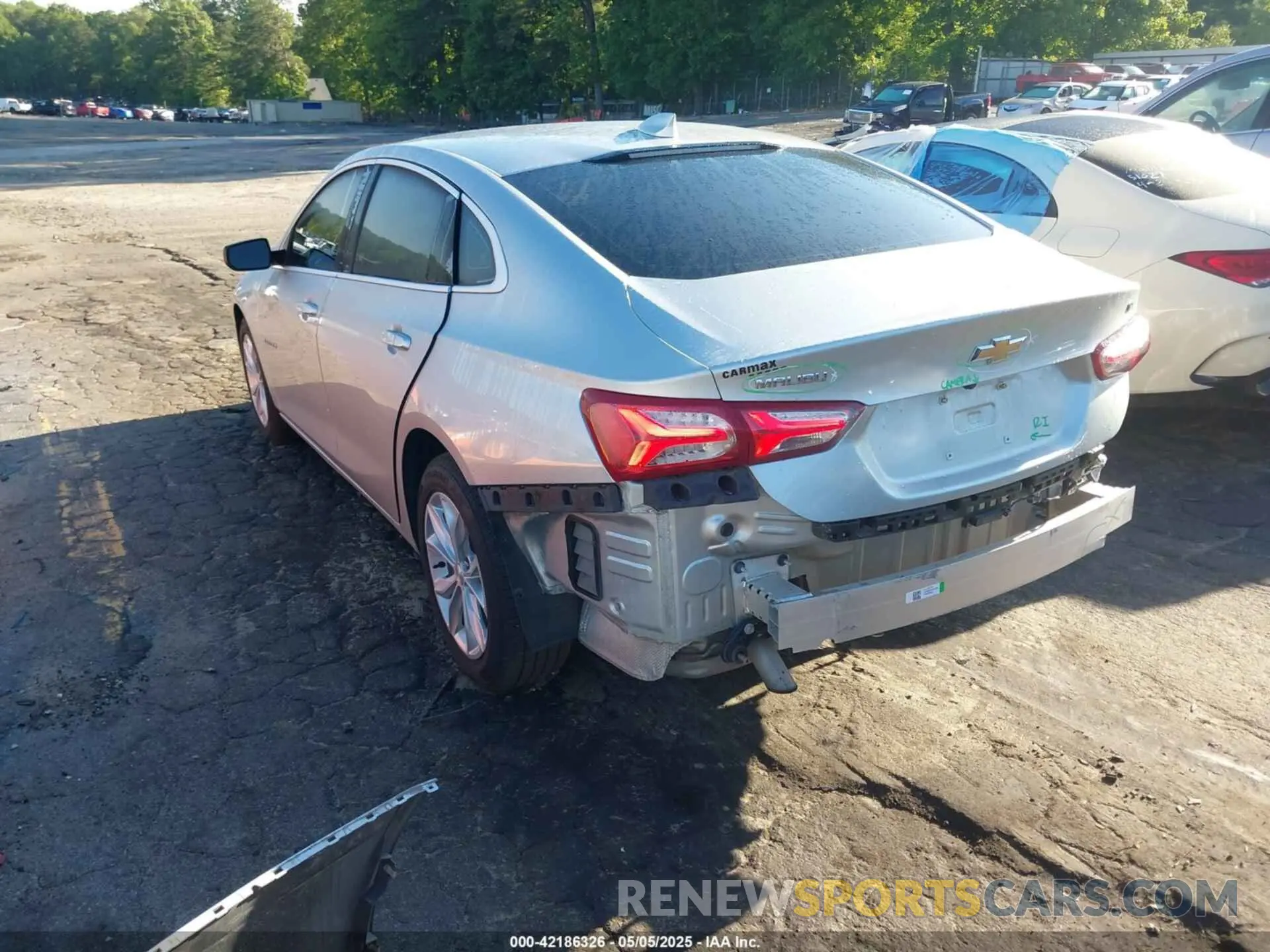 3 Photograph of a damaged car 1G1ZD5ST1NF124453 CHEVROLET MALIBU 2022