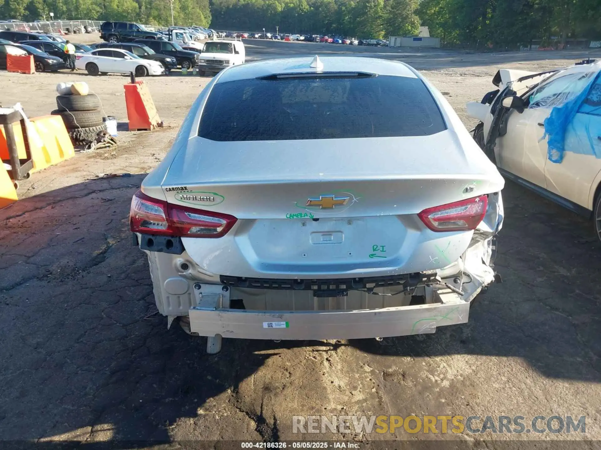 6 Photograph of a damaged car 1G1ZD5ST1NF124453 CHEVROLET MALIBU 2022