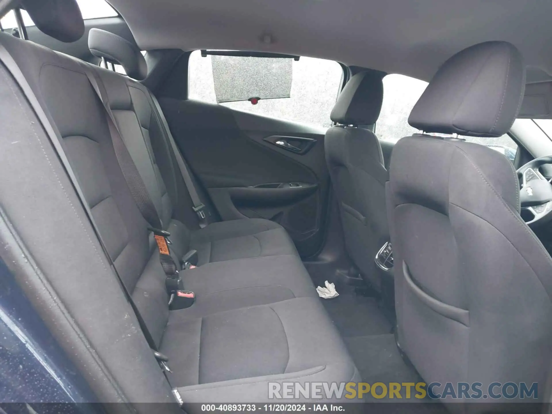 8 Фотография поврежденного автомобиля 1G1ZD5ST1NF167593 CHEVROLET MALIBU 2022