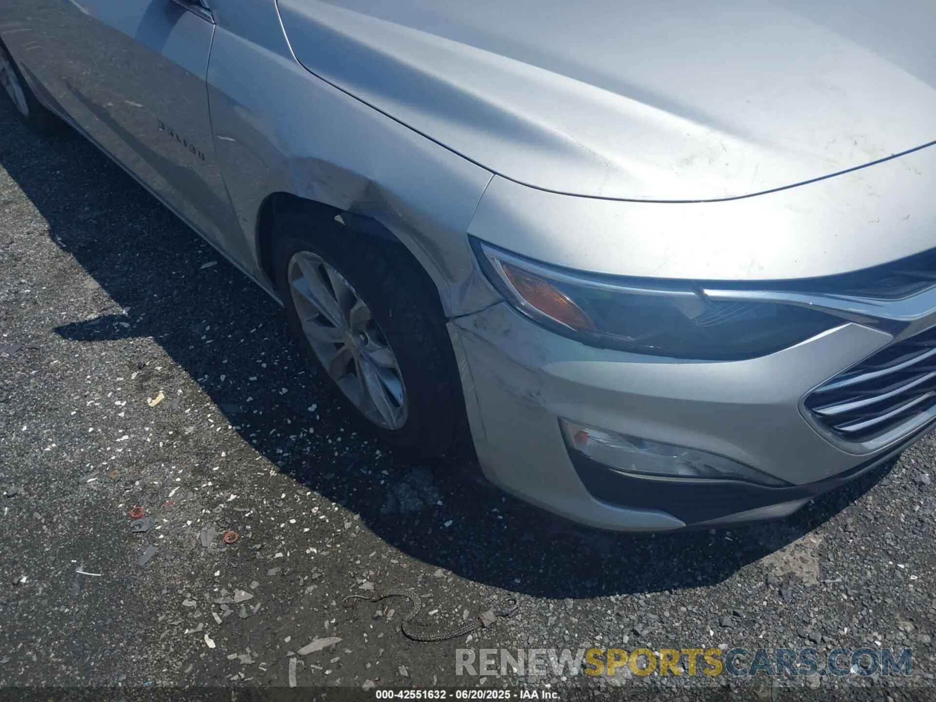 6 Photograph of a damaged car 1G1ZD5ST1NF178044 CHEVROLET MALIBU 2022