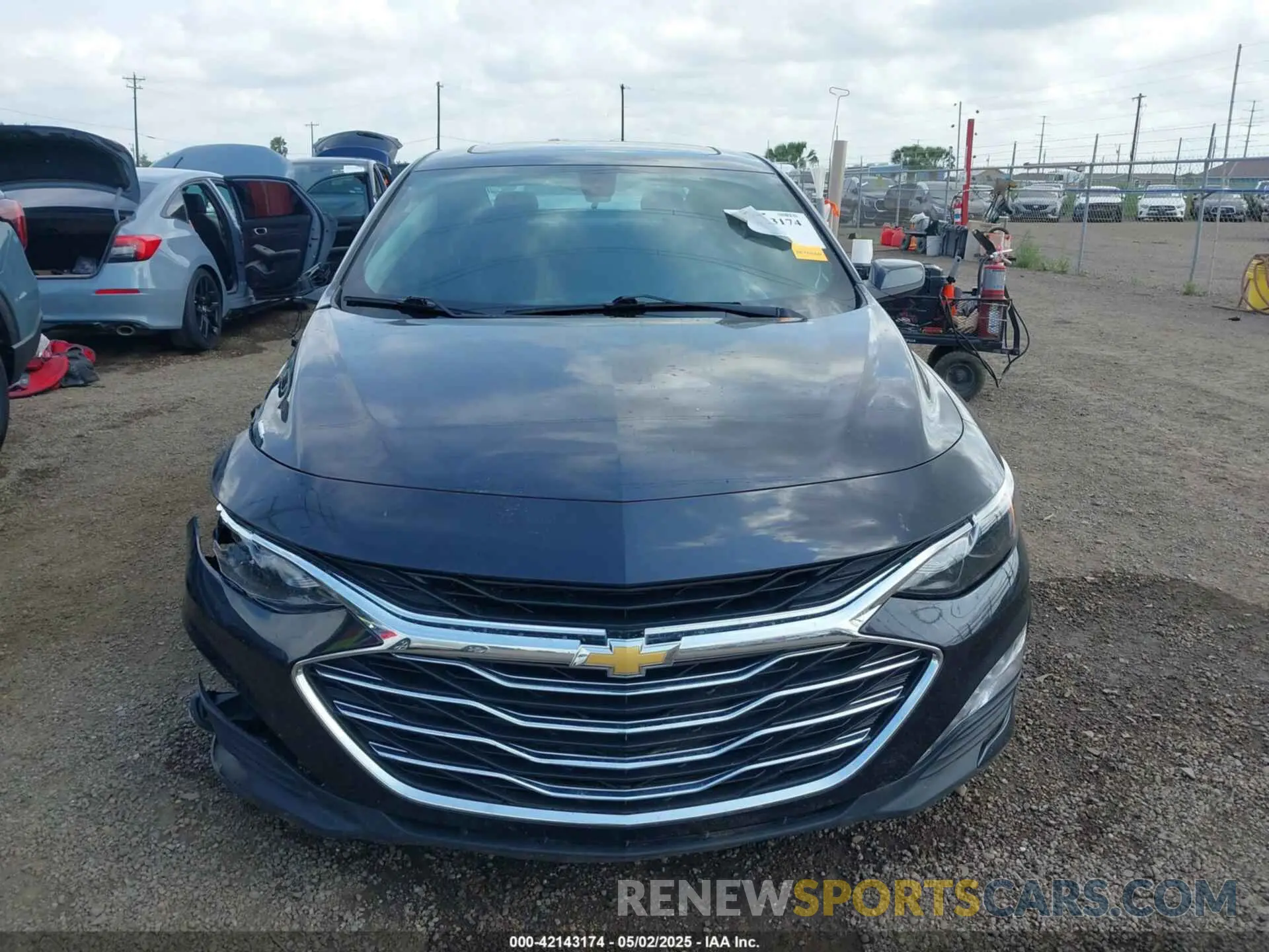 12 Photograph of a damaged car 1G1ZD5ST1NF180120 CHEVROLET MALIBU 2022