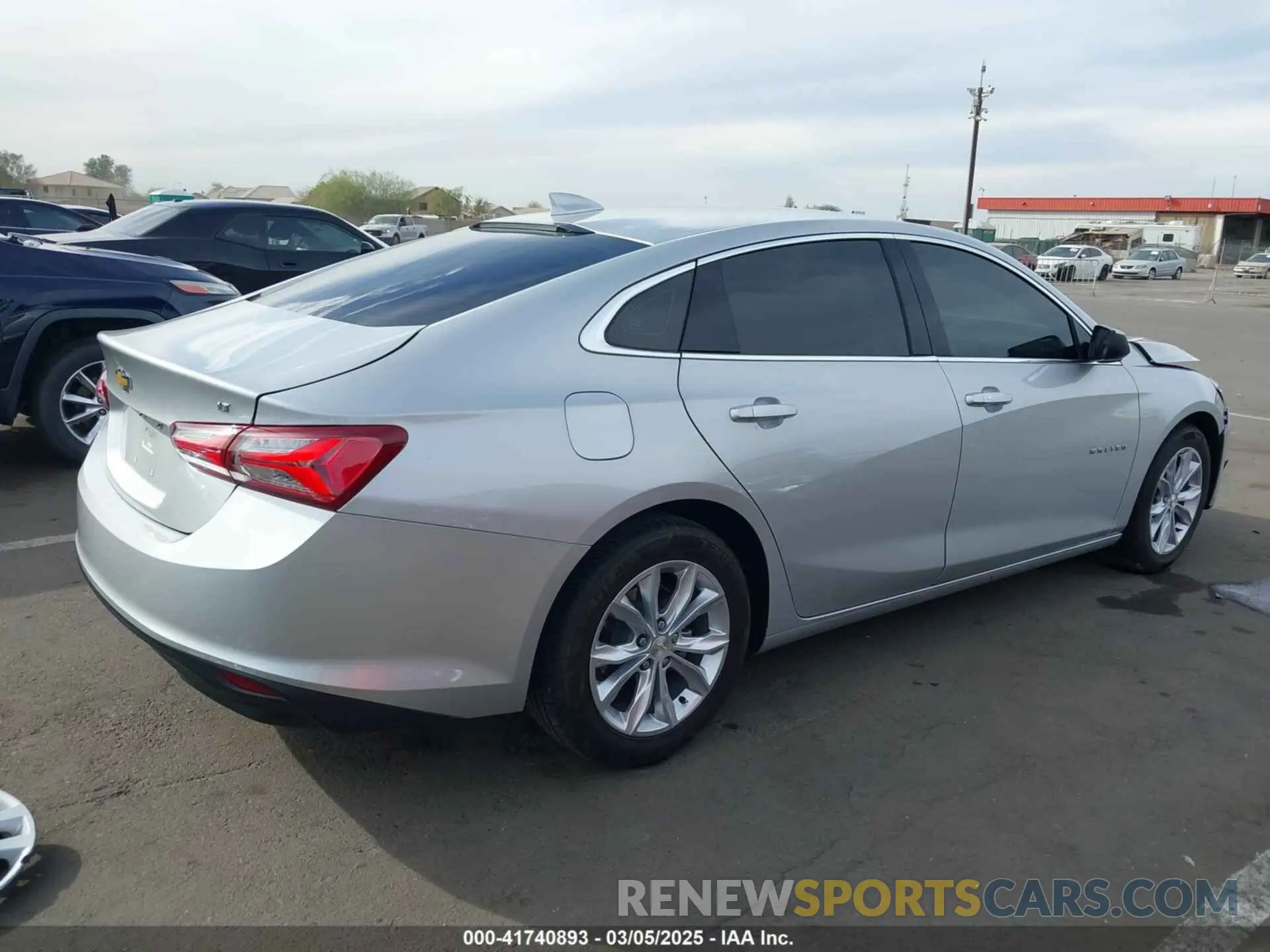 4 Photograph of a damaged car 1G1ZD5ST2NF110447 CHEVROLET MALIBU 2022
