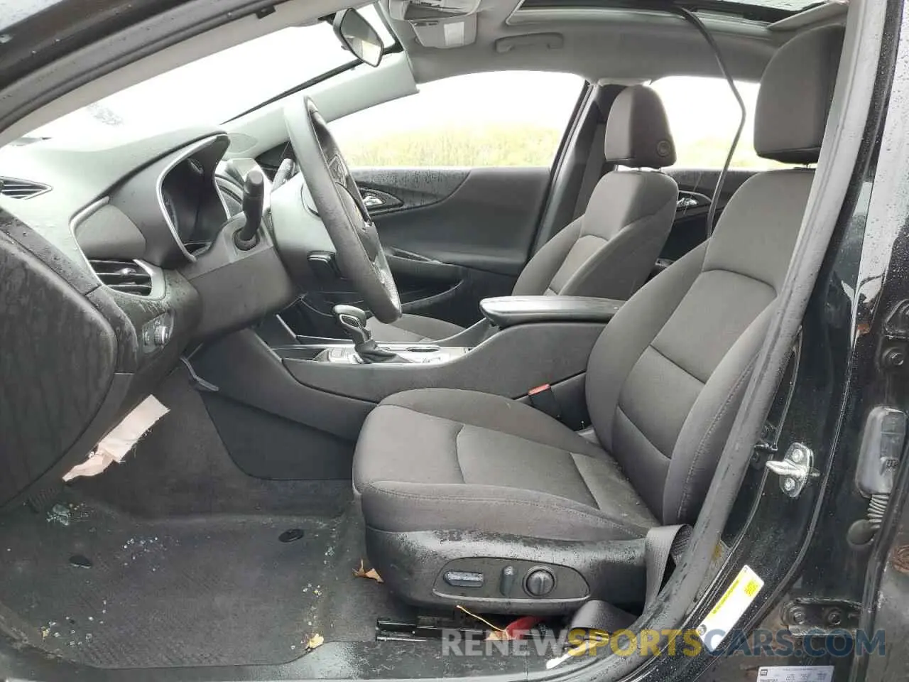 7 Photograph of a damaged car 1G1ZD5ST2NF163827 CHEVROLET MALIBU 2022