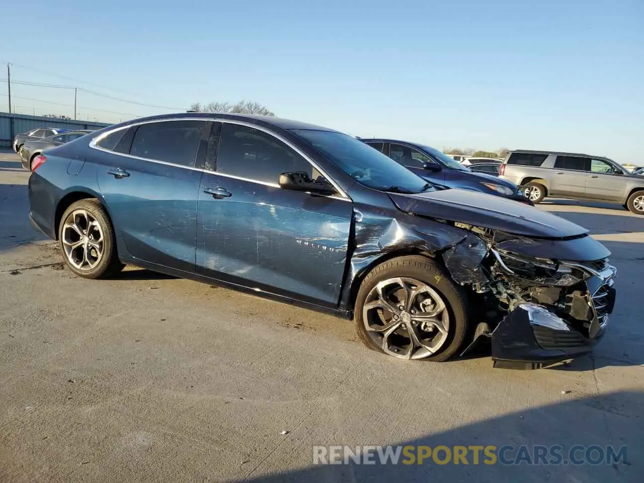 4 Photograph of a damaged car 1G1ZD5ST3NF105399 CHEVROLET MALIBU 2022