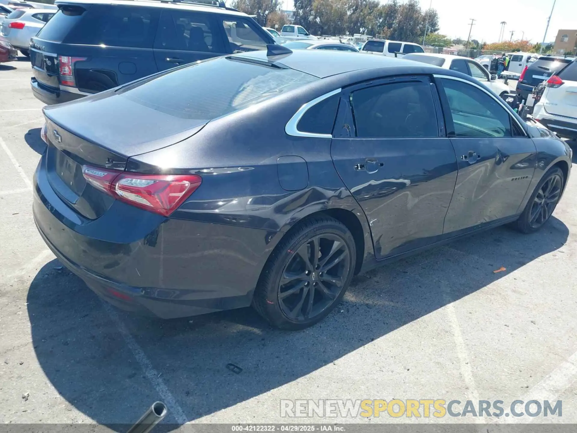 4 Photograph of a damaged car 1G1ZD5ST3NF120789 CHEVROLET MALIBU 2022