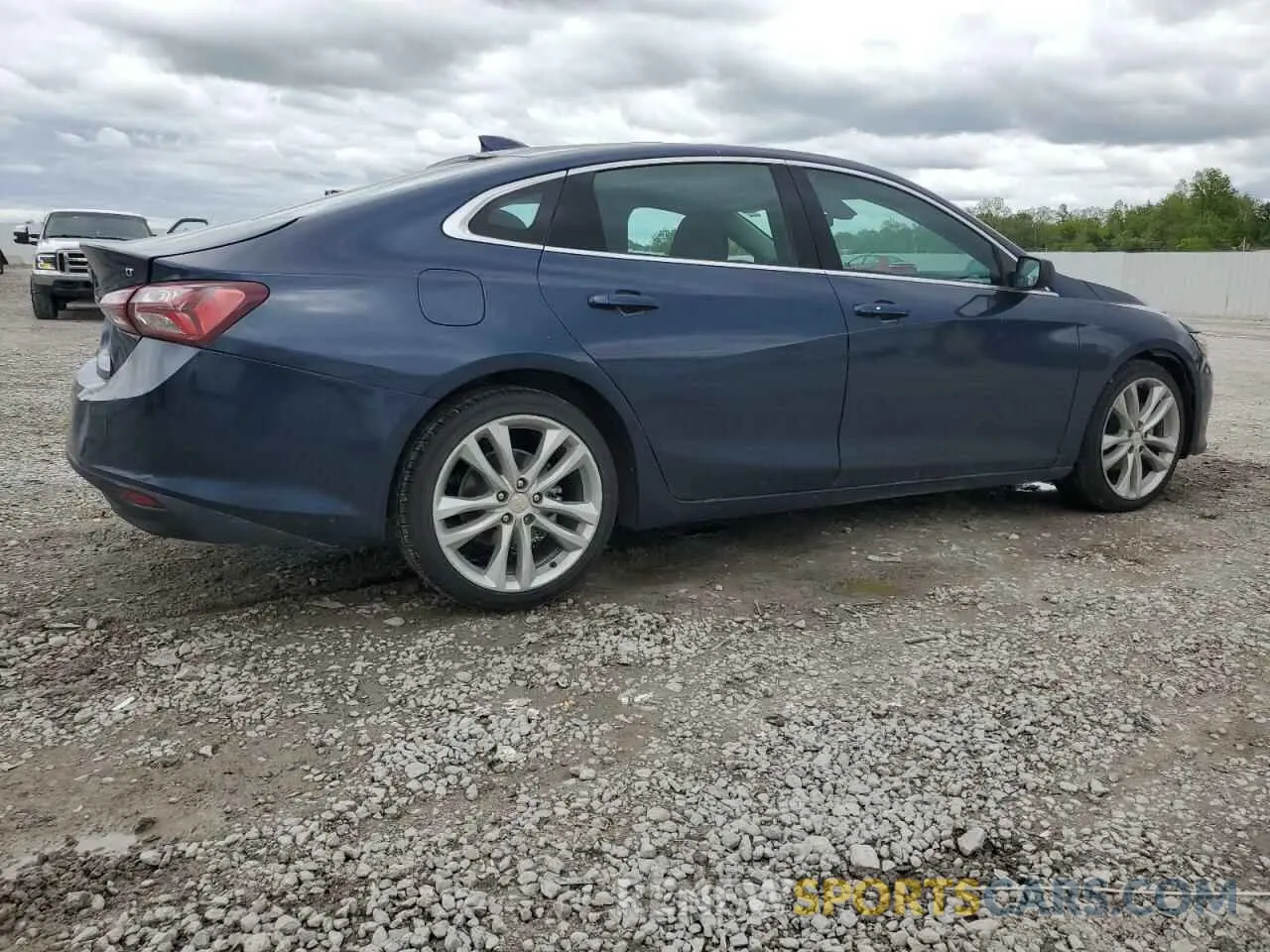 3 Фотография поврежденного автомобиля 1G1ZD5ST3NF169877 CHEVROLET MALIBU 2022