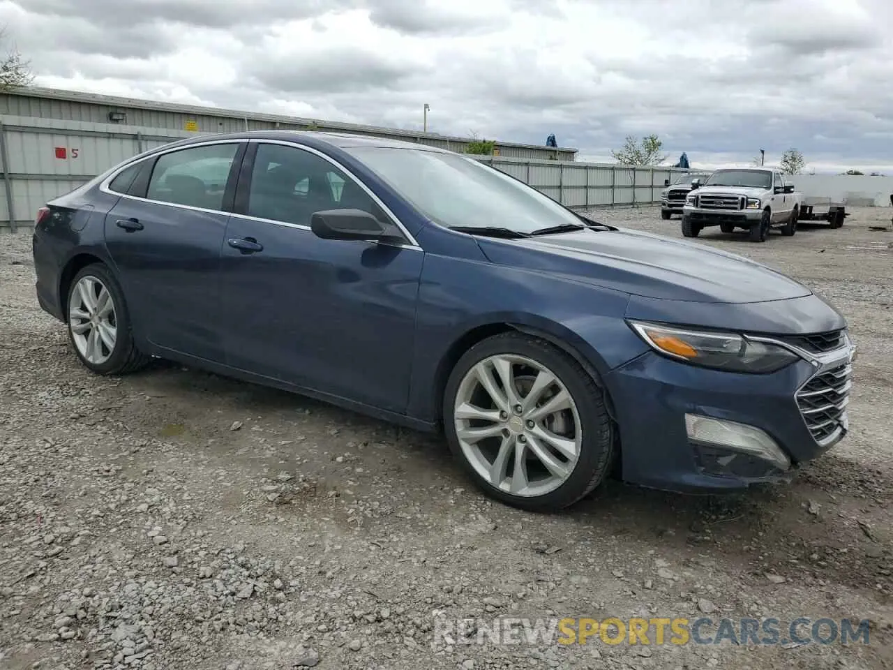 4 Фотография поврежденного автомобиля 1G1ZD5ST3NF169877 CHEVROLET MALIBU 2022