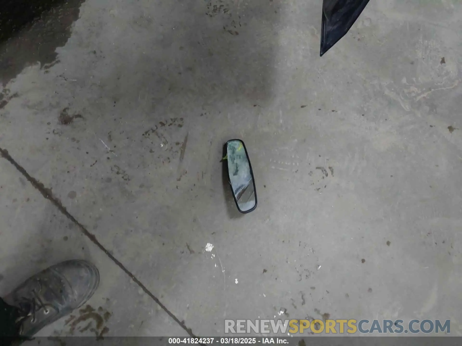 12 Photograph of a damaged car 1G1ZD5ST3NF196061 CHEVROLET MALIBU 2022