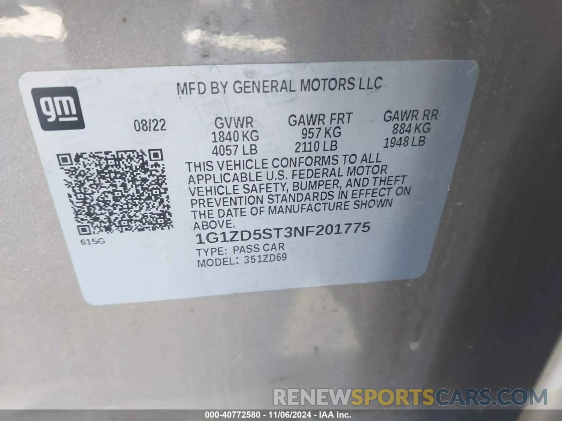 9 Photograph of a damaged car 1G1ZD5ST3NF201775 CHEVROLET MALIBU 2022