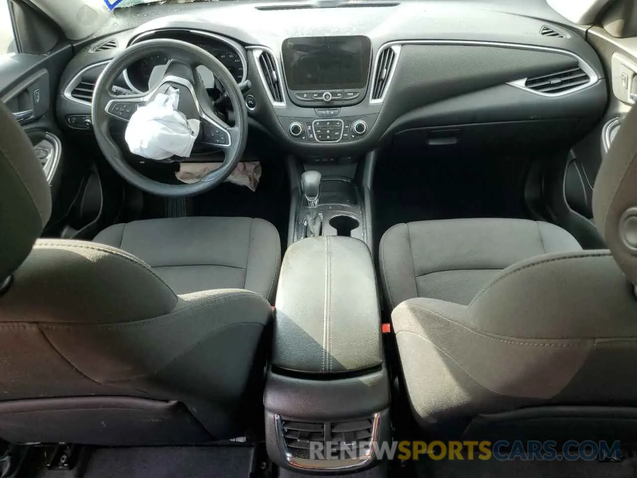 8 Фотография поврежденного автомобиля 1G1ZD5ST4NF121773 CHEVROLET MALIBU 2022