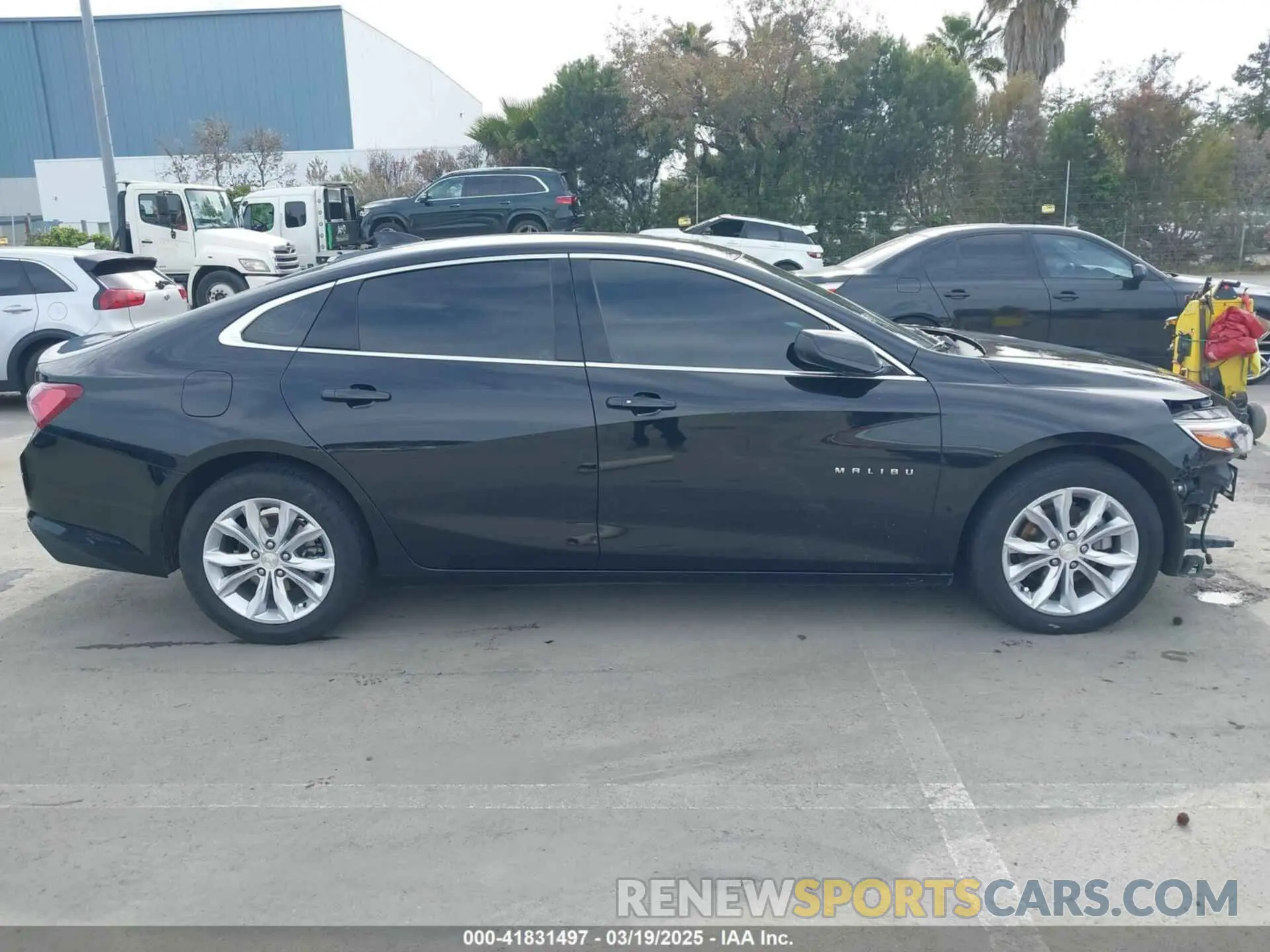 14 Photograph of a damaged car 1G1ZD5ST4NF131803 CHEVROLET MALIBU 2022