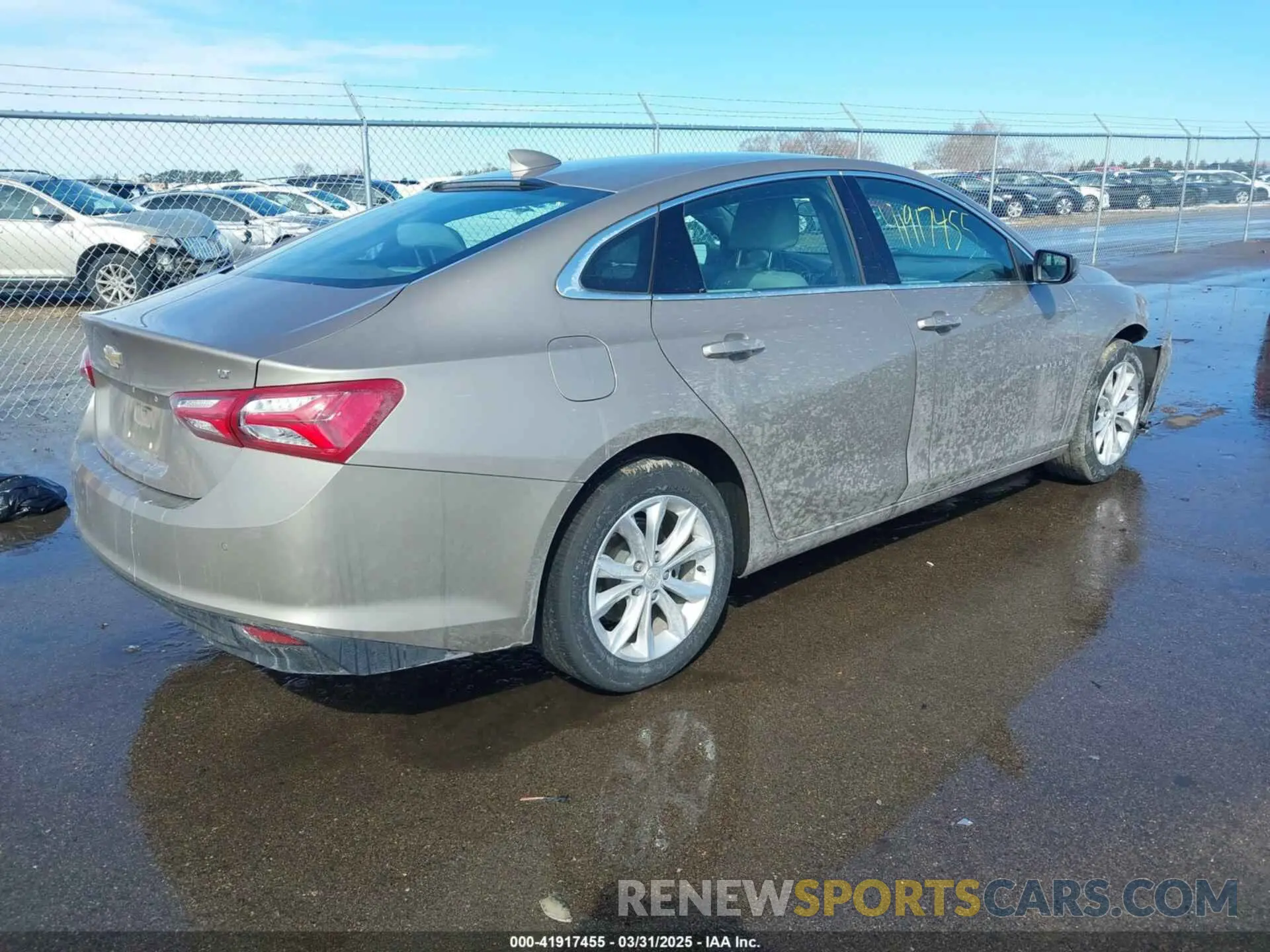 4 Photograph of a damaged car 1G1ZD5ST4NF138959 CHEVROLET MALIBU 2022