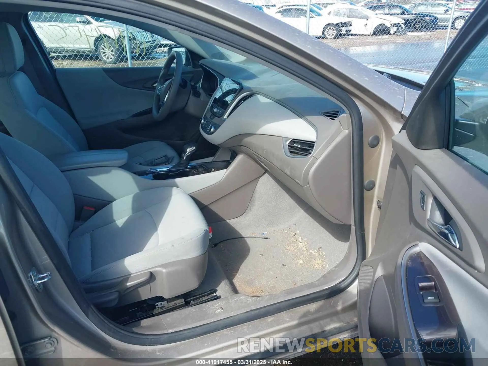 5 Photograph of a damaged car 1G1ZD5ST4NF138959 CHEVROLET MALIBU 2022