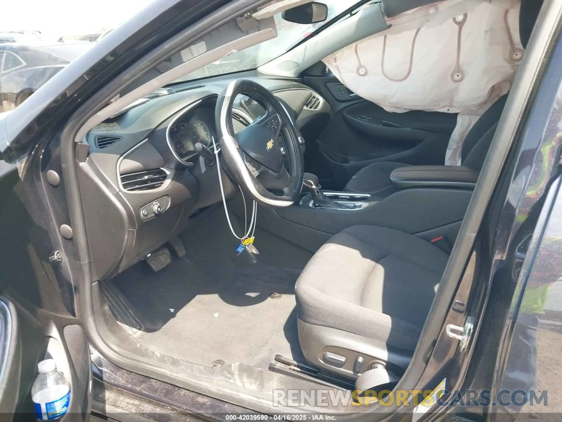 5 Photograph of a damaged car 1G1ZD5ST5NF140378 CHEVROLET MALIBU 2022